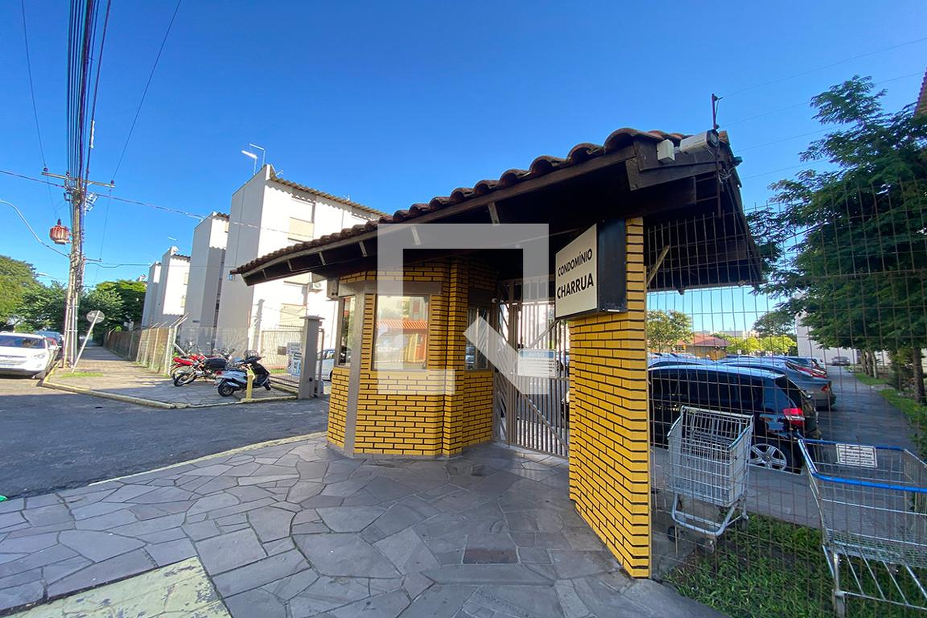 Fachada do Condomínio Condomínio em Rua Dom João Becker, 1544