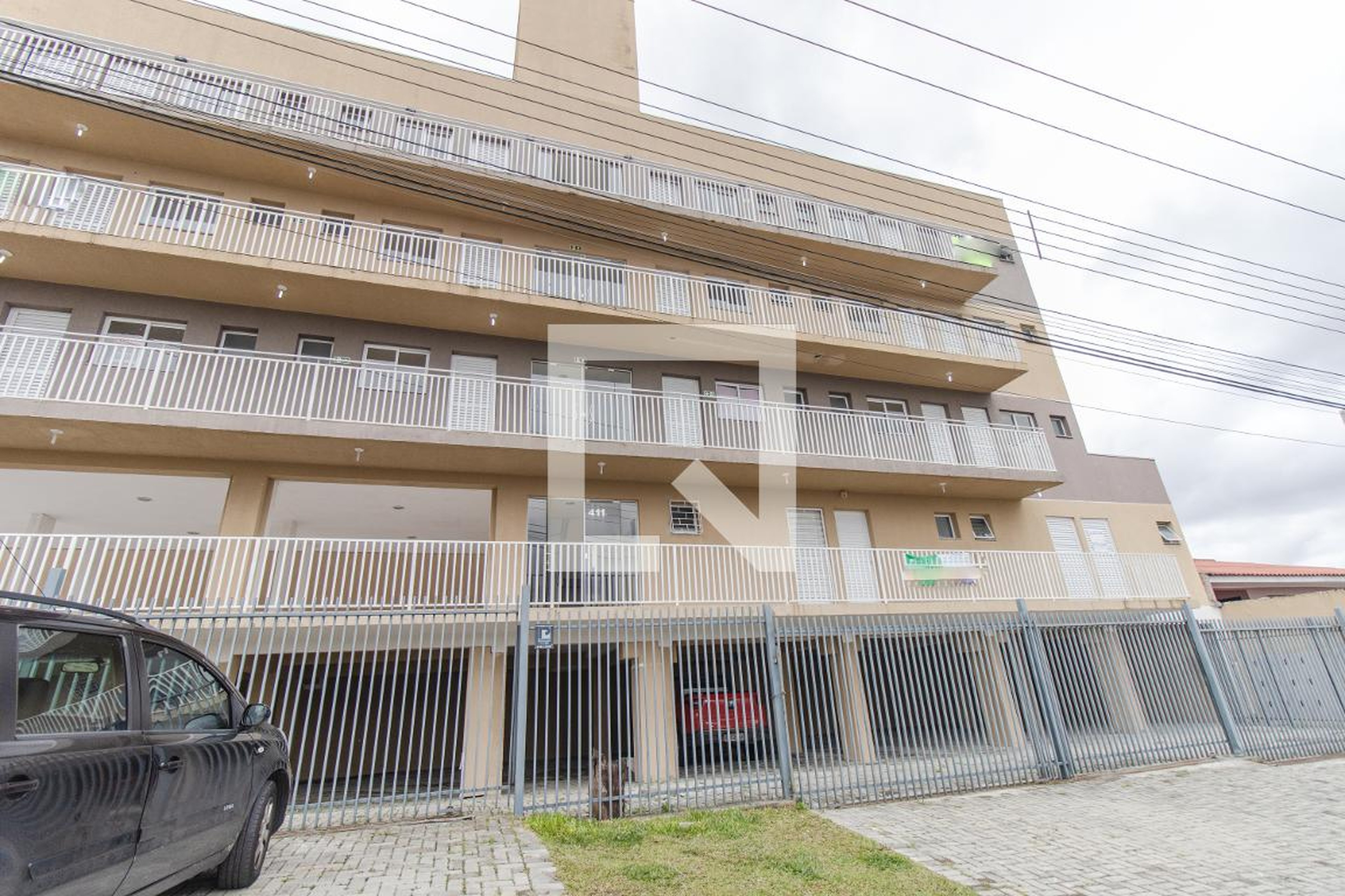 Fachada do Condomínio Condomínio em Rua Mém de Sá, 411