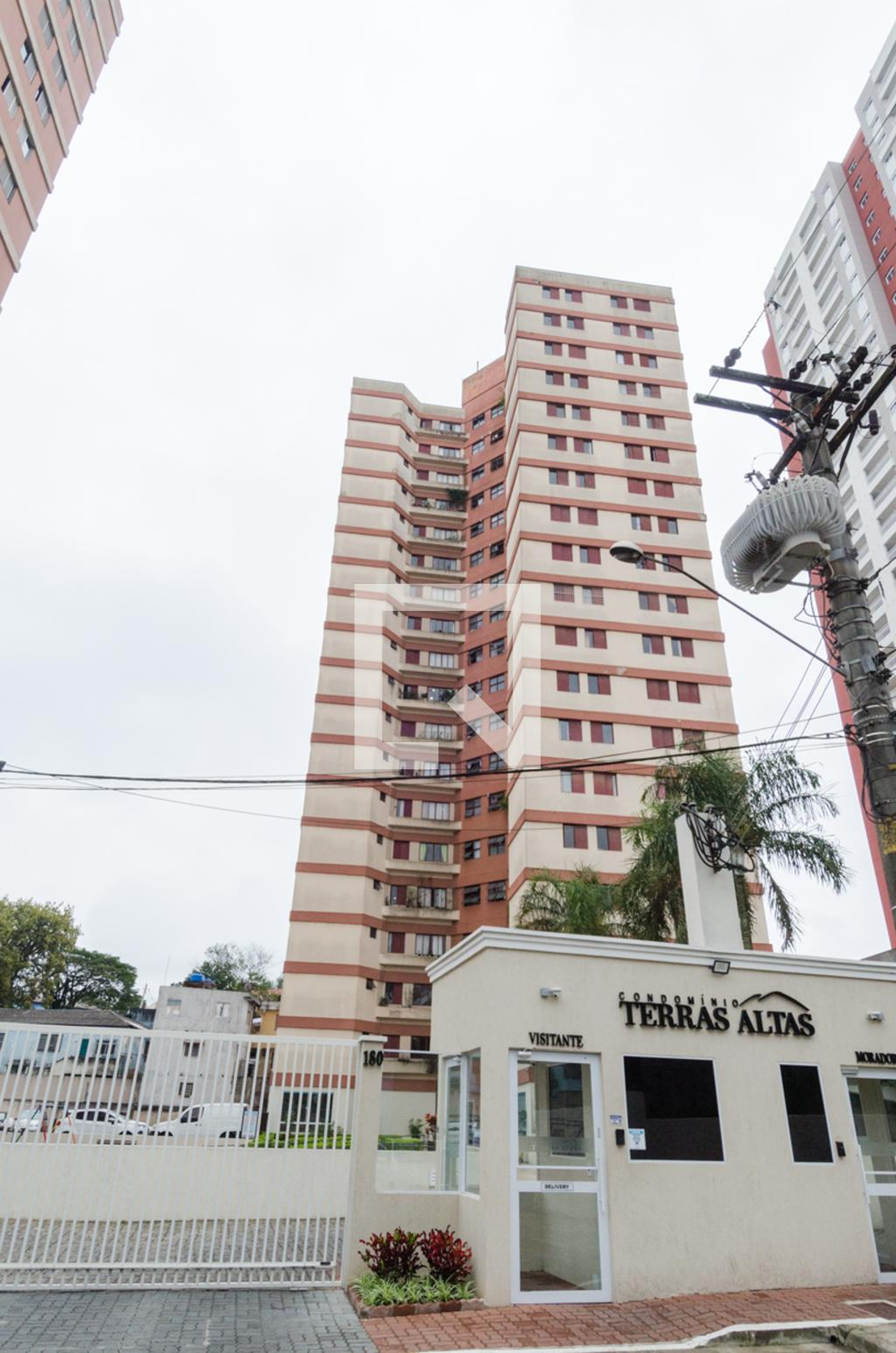 Fachada Condomínio Terras Altas (Torre Montevert)