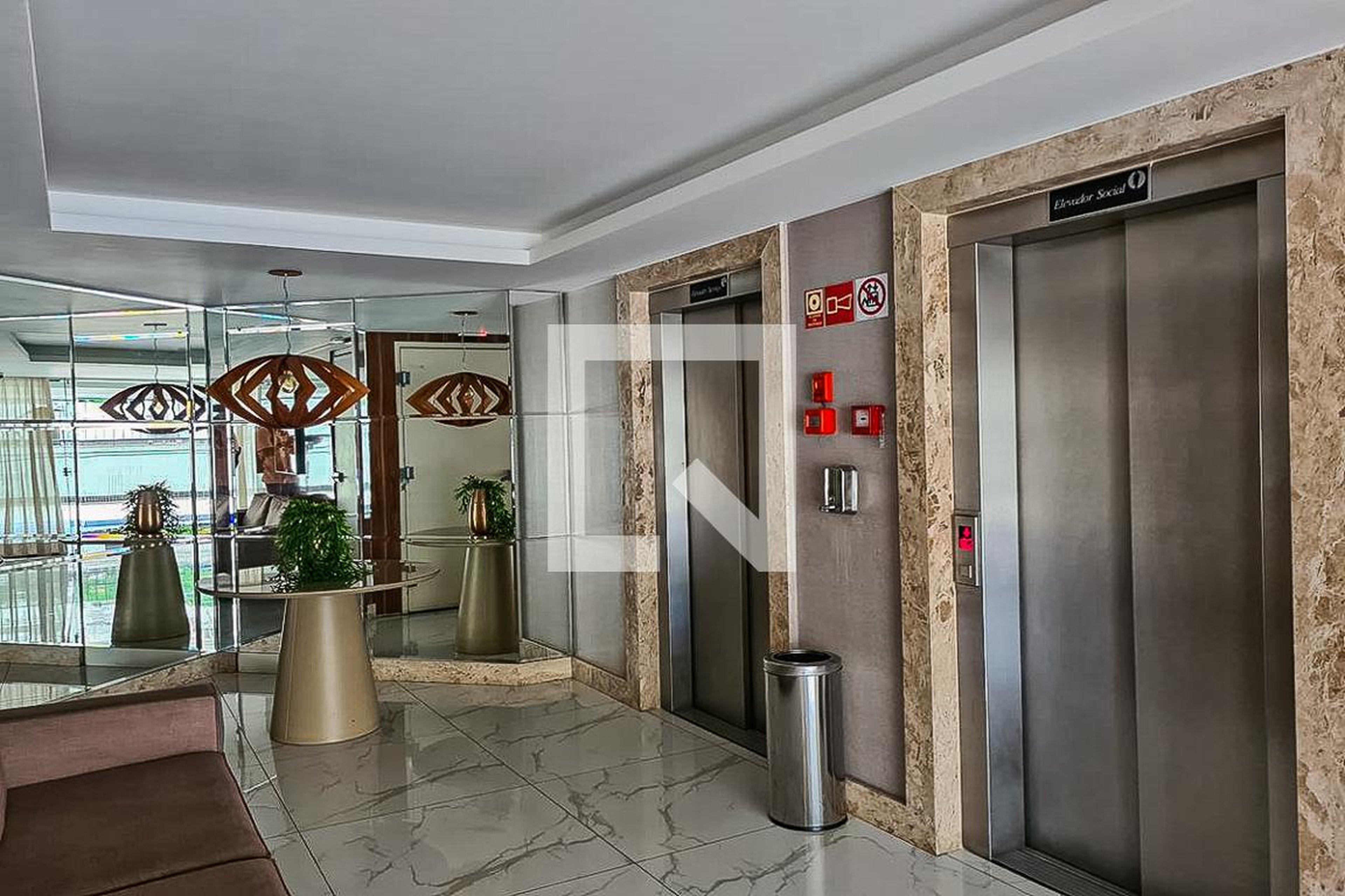 Hall de Entrada - Palazzo Residencial