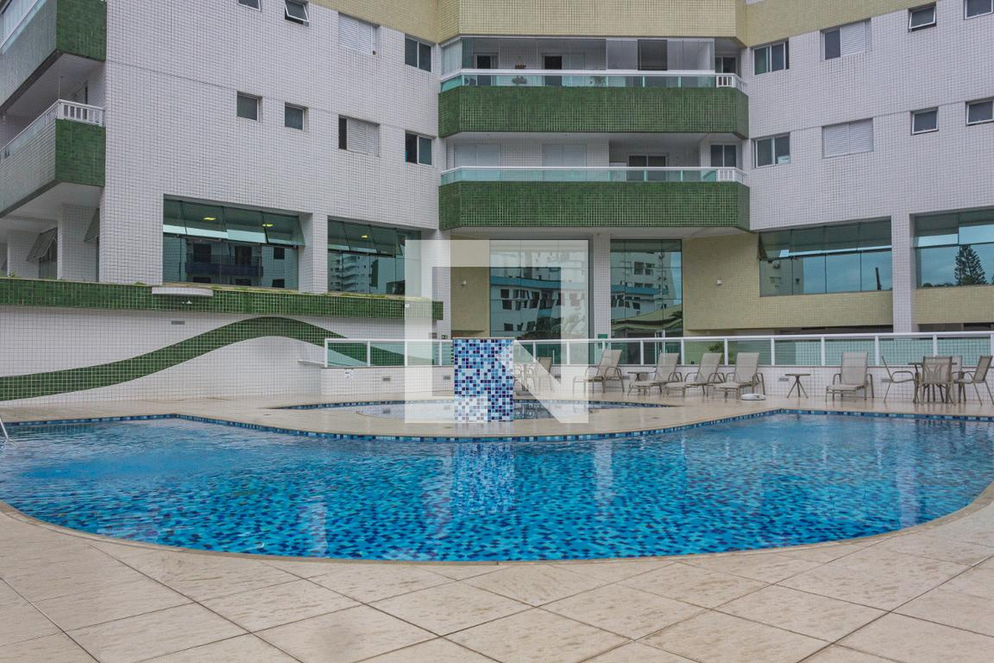 Piscina - Vila Esmeralda