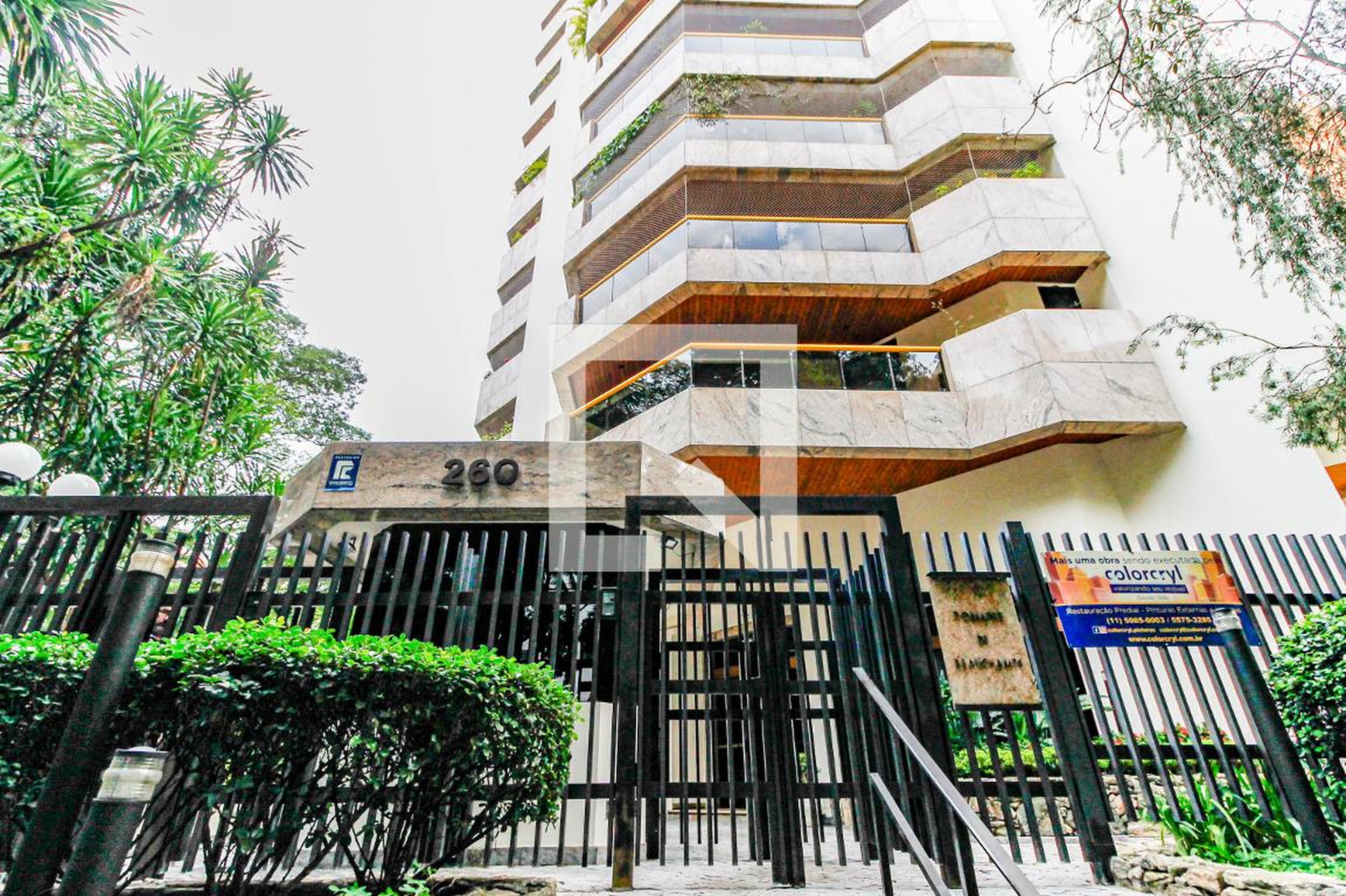 Fachada Condomínio Domaine de Beauchamp