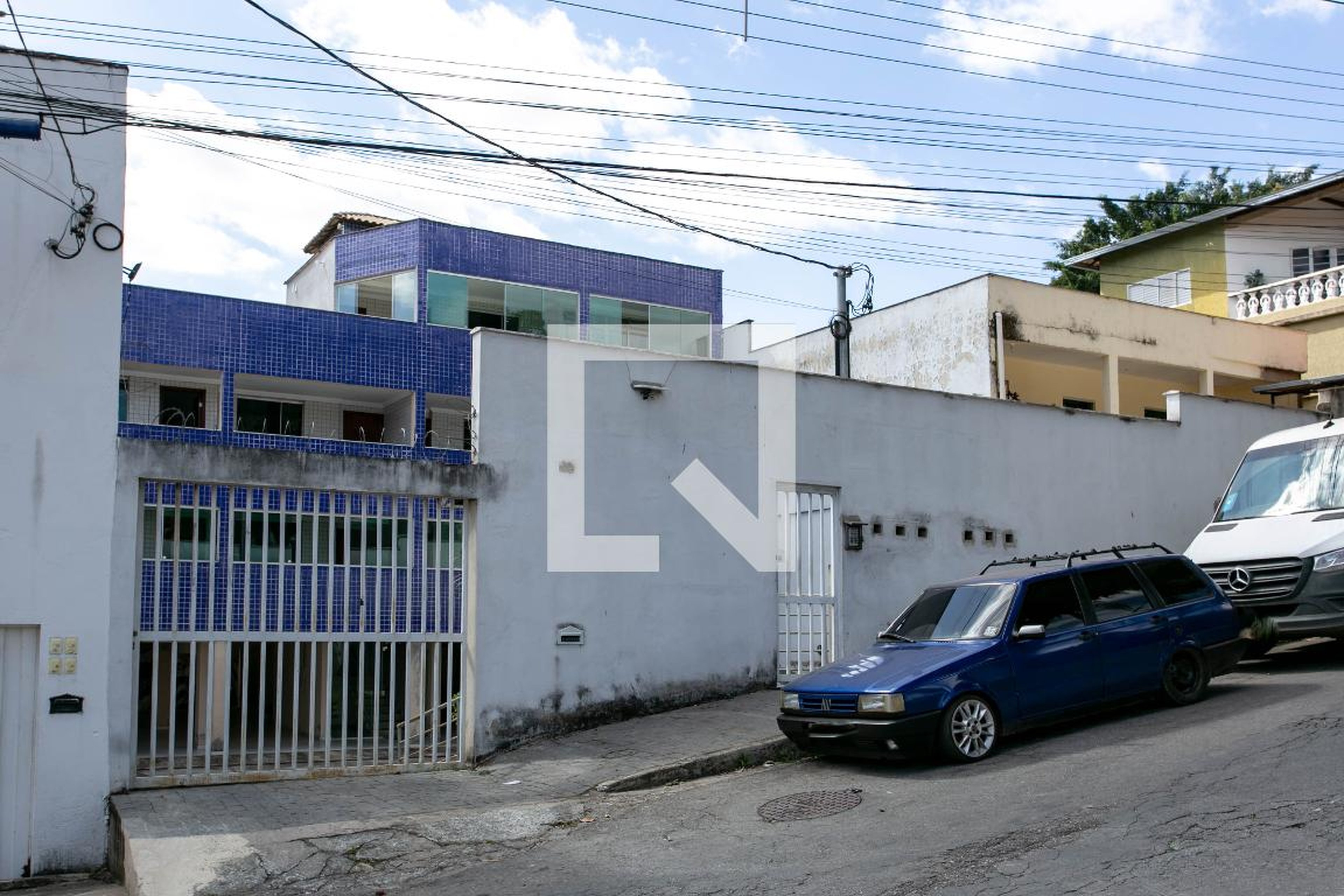 Fachada Condomínio em Rua Maria Joana Taváres, 47