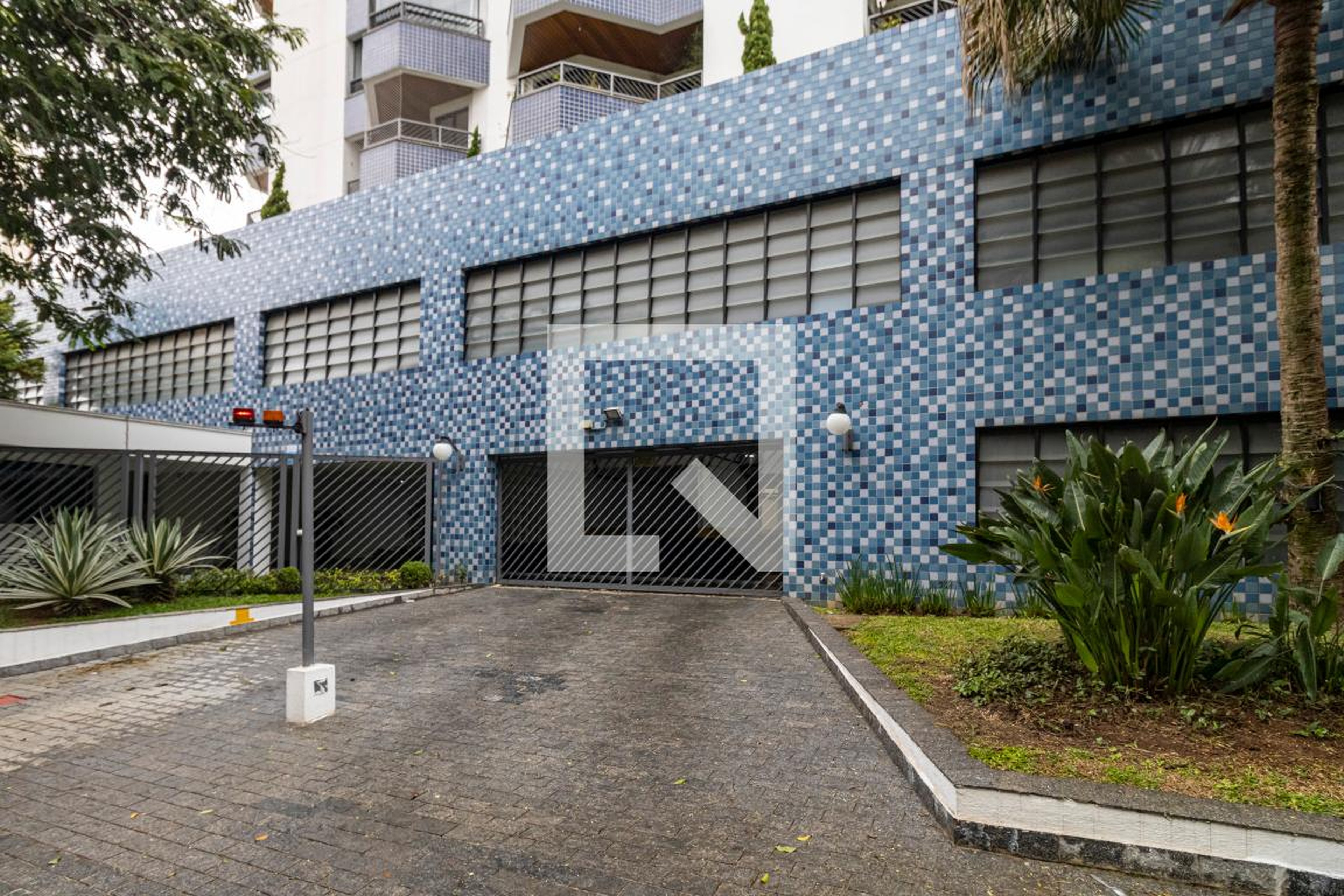 Fachada do Condomínio Condomínio Buriti