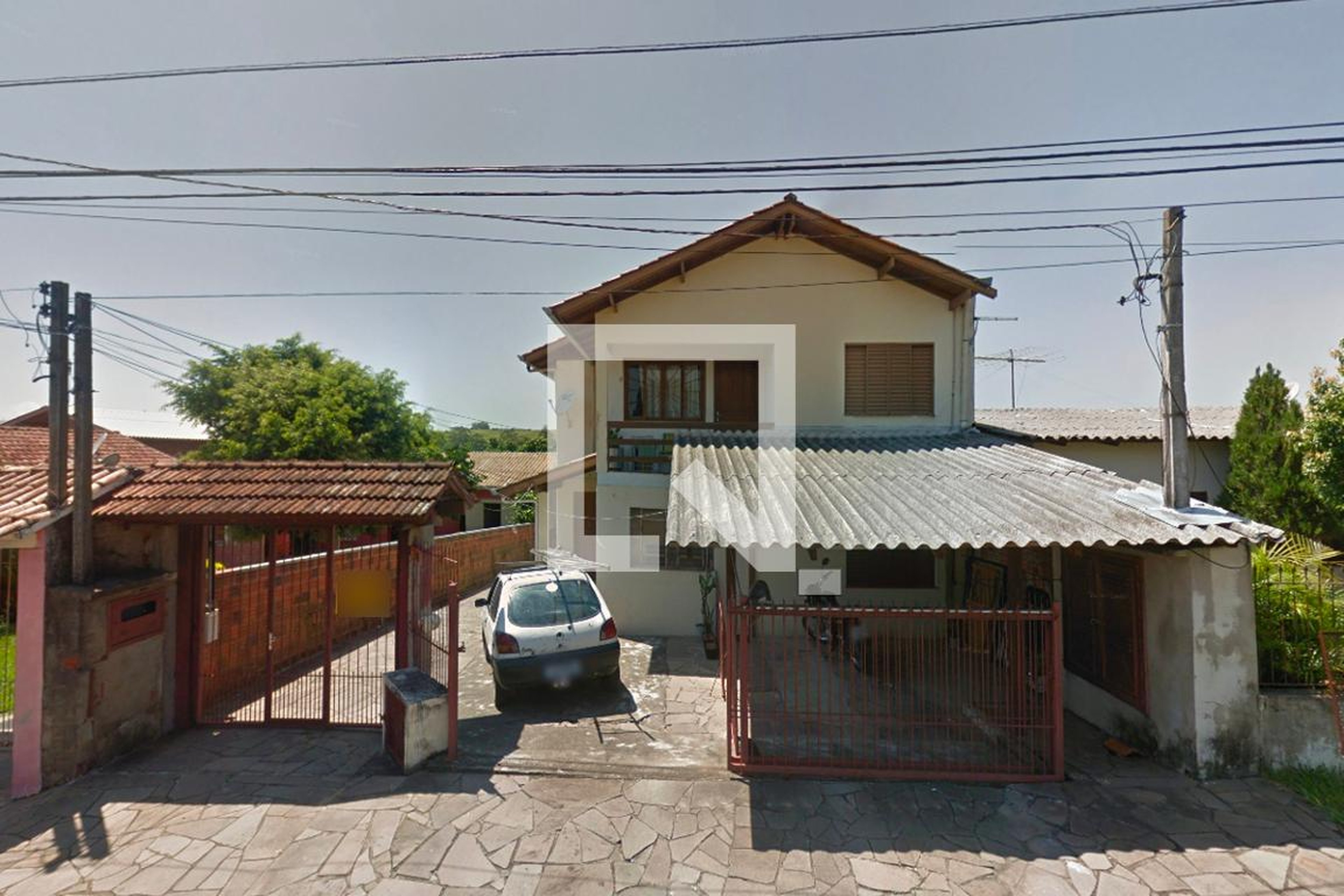 Fachada do Condomínio Condomínio em Rua Maria Camila Bilhar, 120