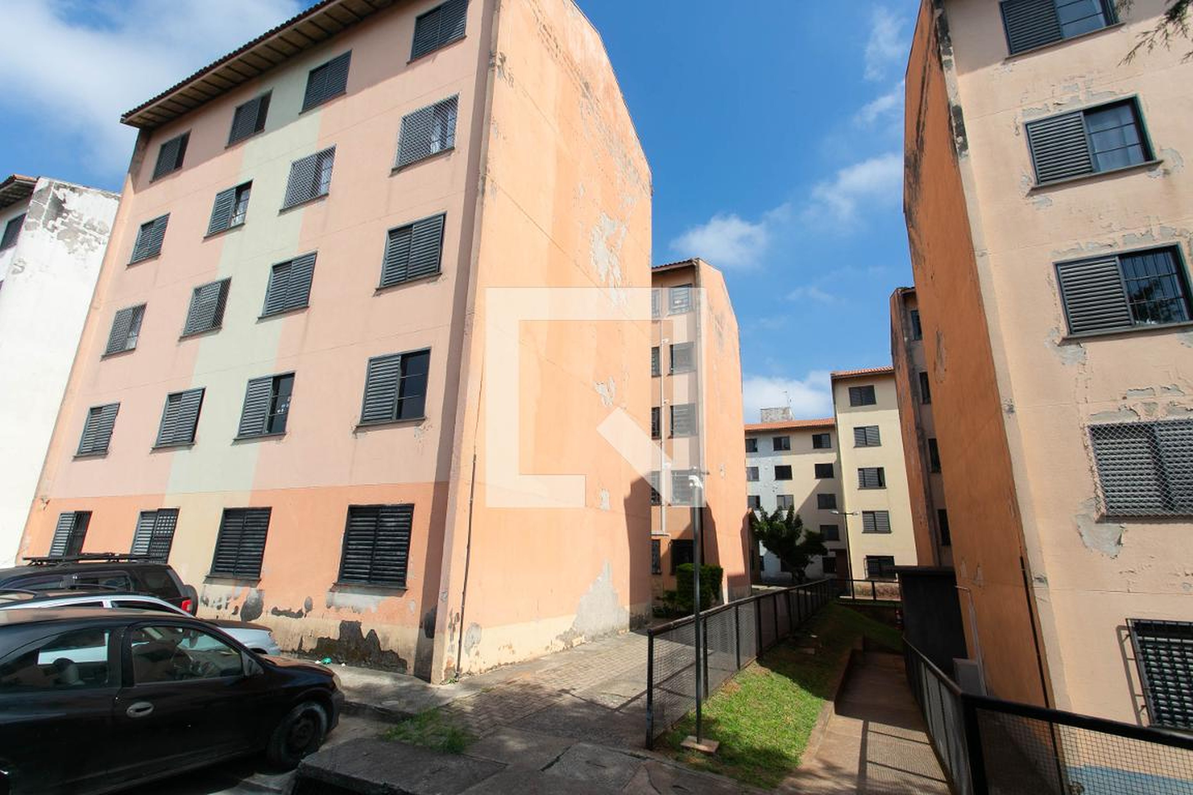 Condomínio - Residencial Leôncio Gurgel