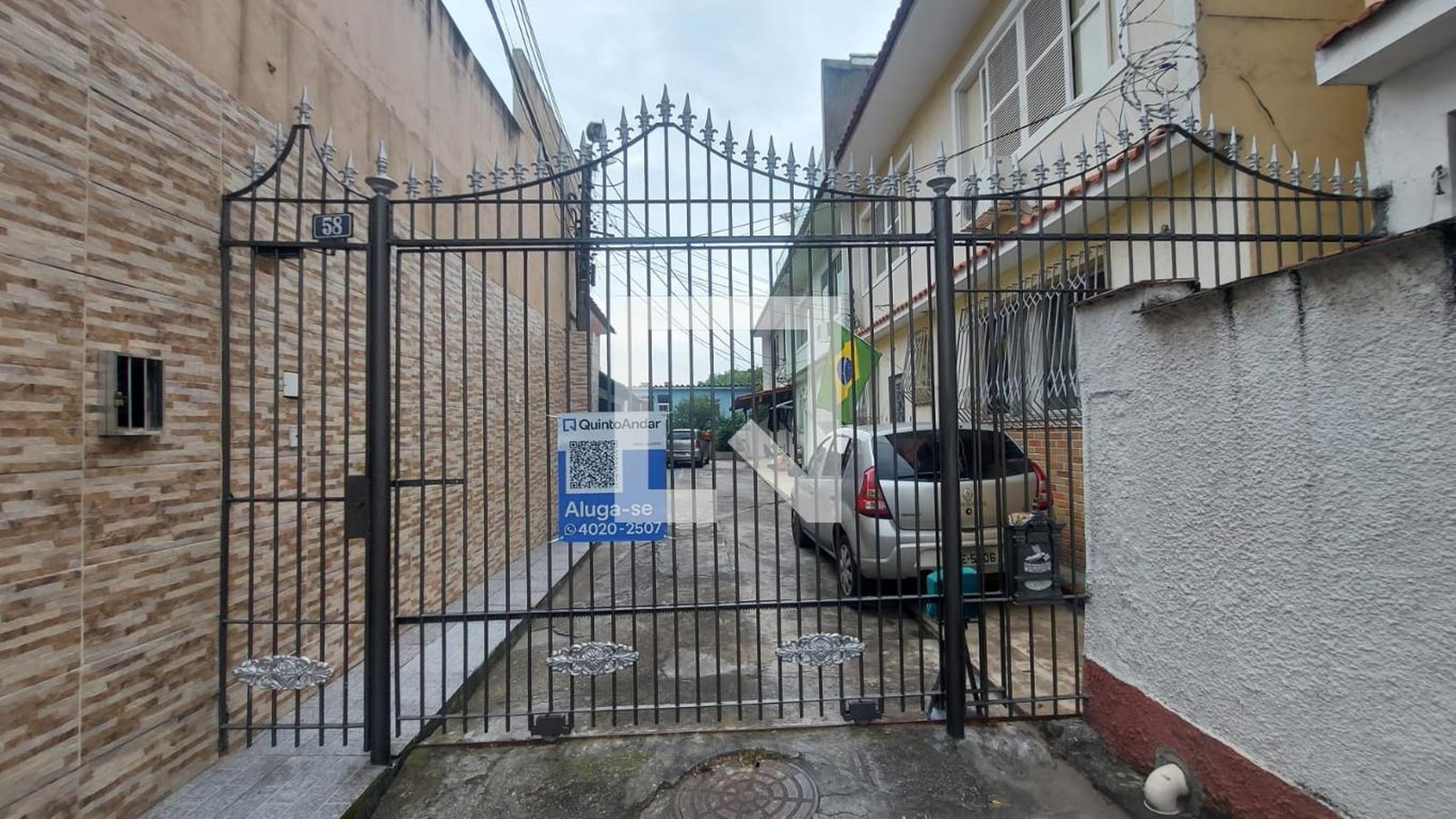 Fachada do Condomínio Condomínio em Rua José Mariano, 58