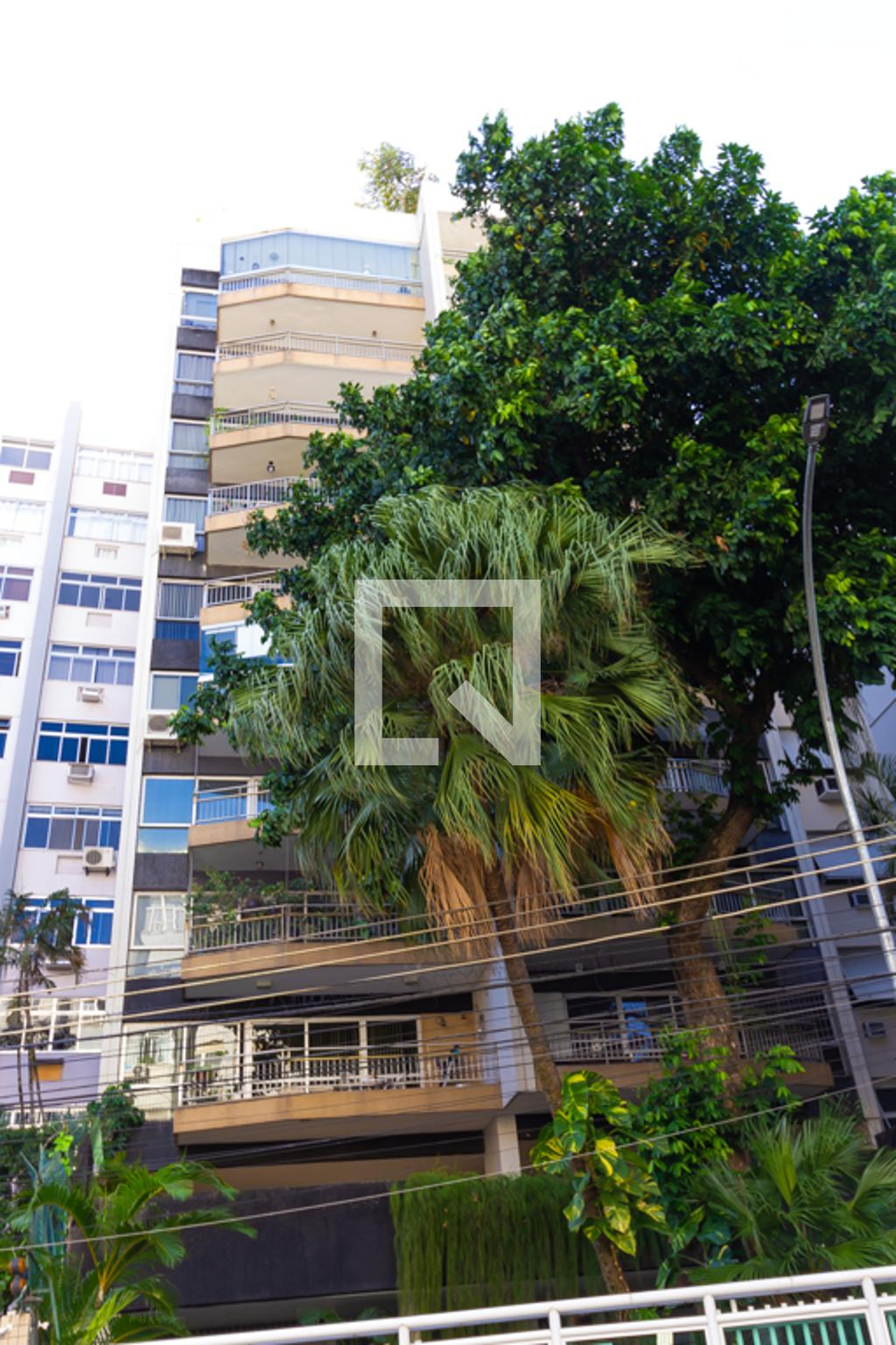 Fachada Condomínio Portal das Laranjeiras