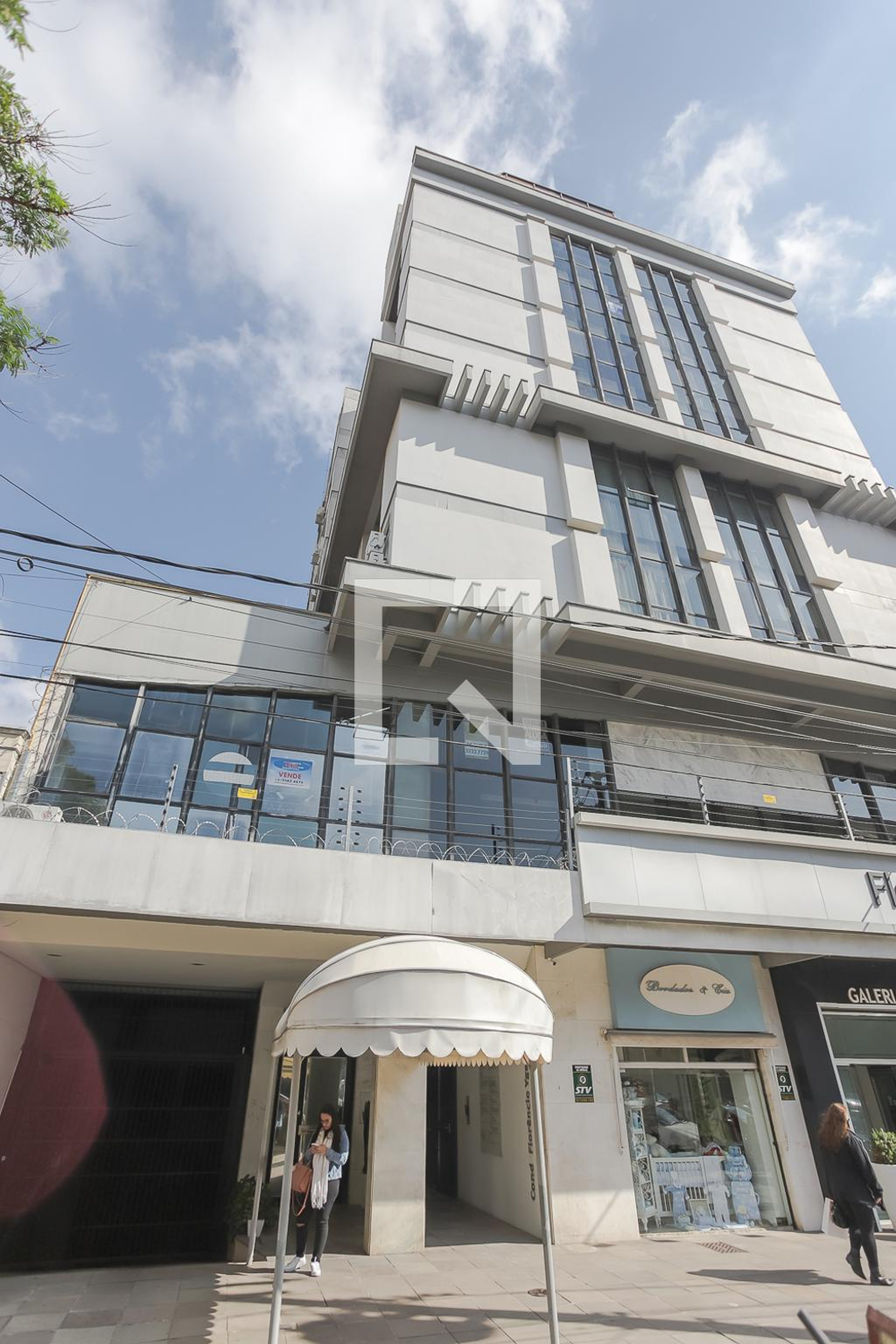 Fachada do Prédio Condomínio em Rua Doutor Florêncio Ygartua, 73