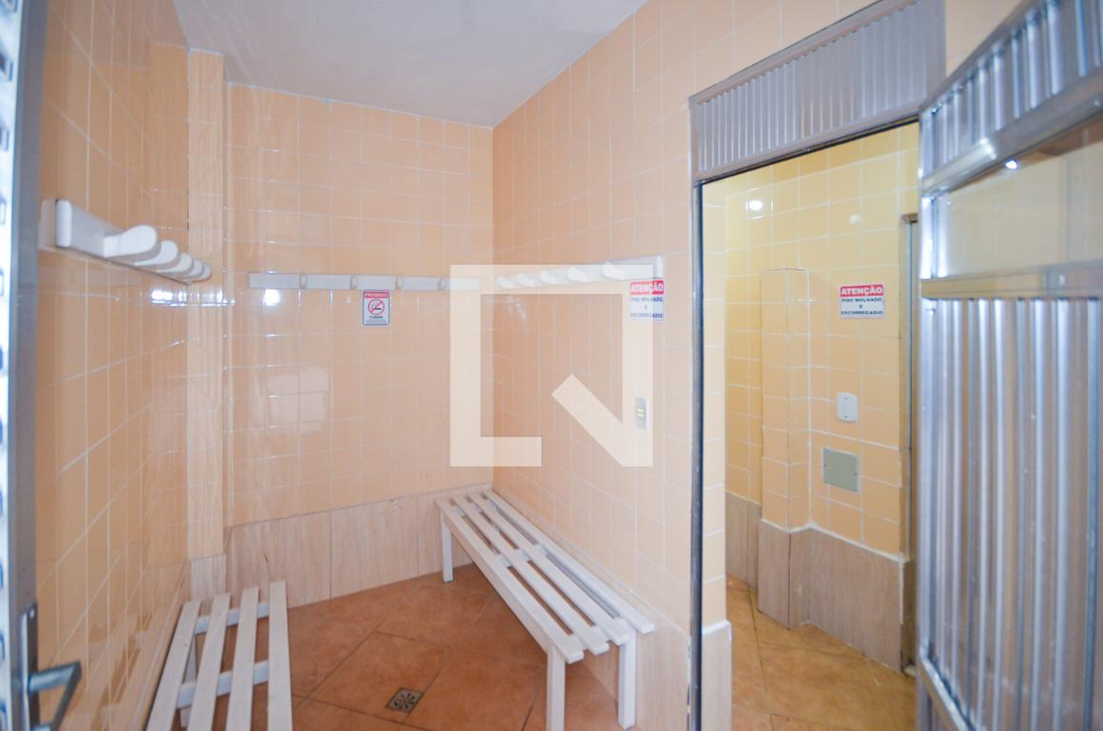 Sauna - Edifício Boulevard Saint Honore