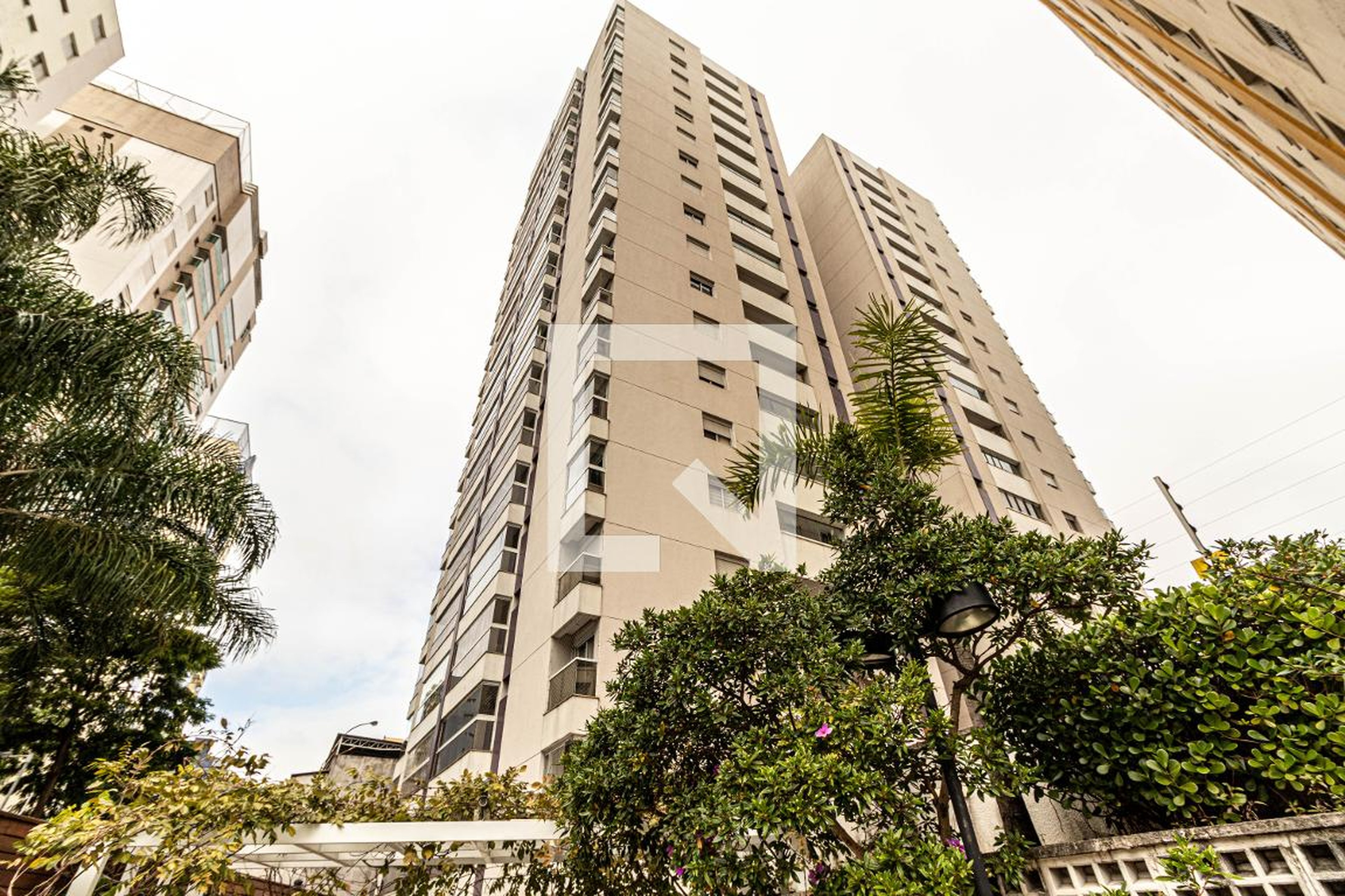 Fachada do Prédio Condomínio Jardins de Monet