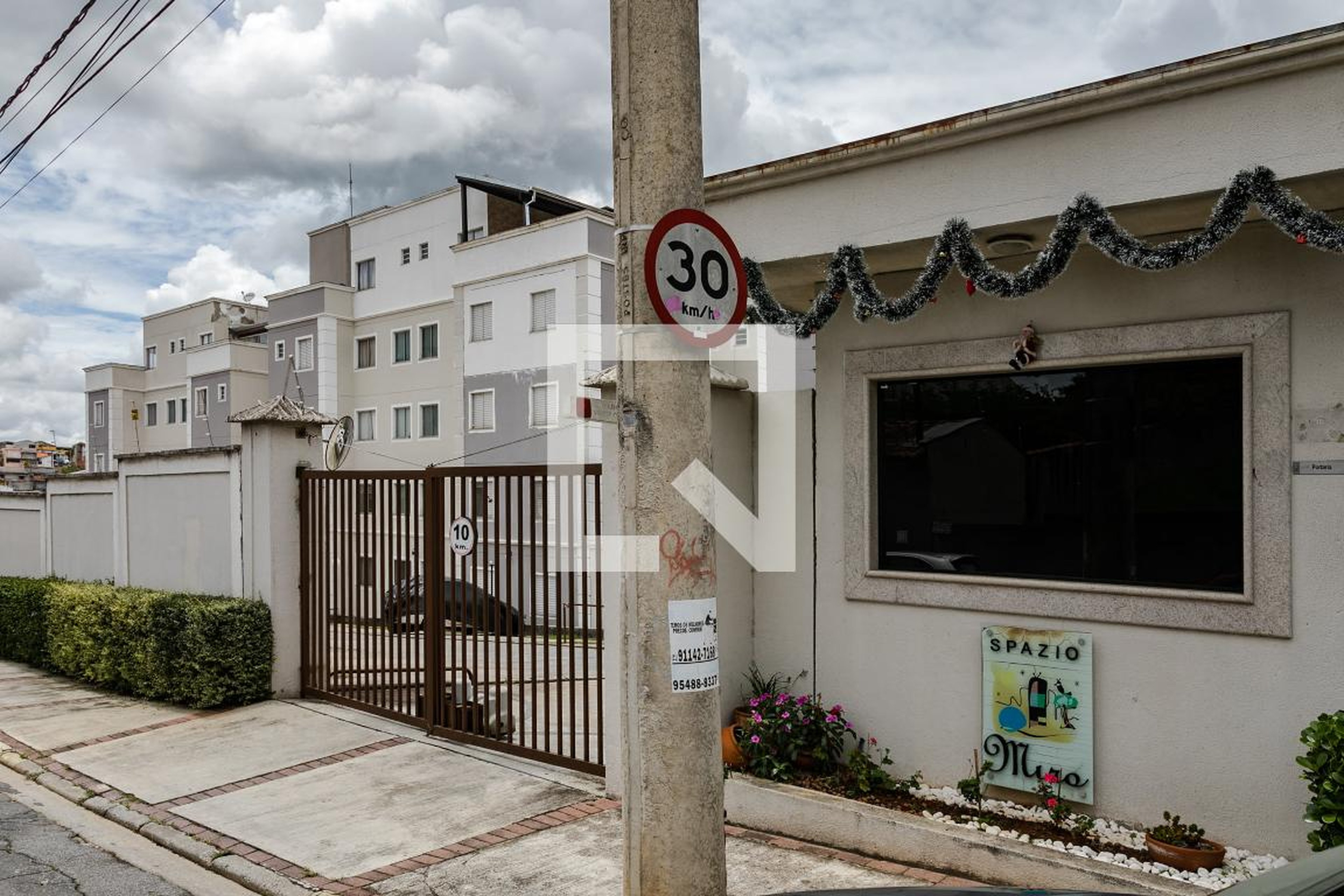 Fachada Condomínio Spazio Miró