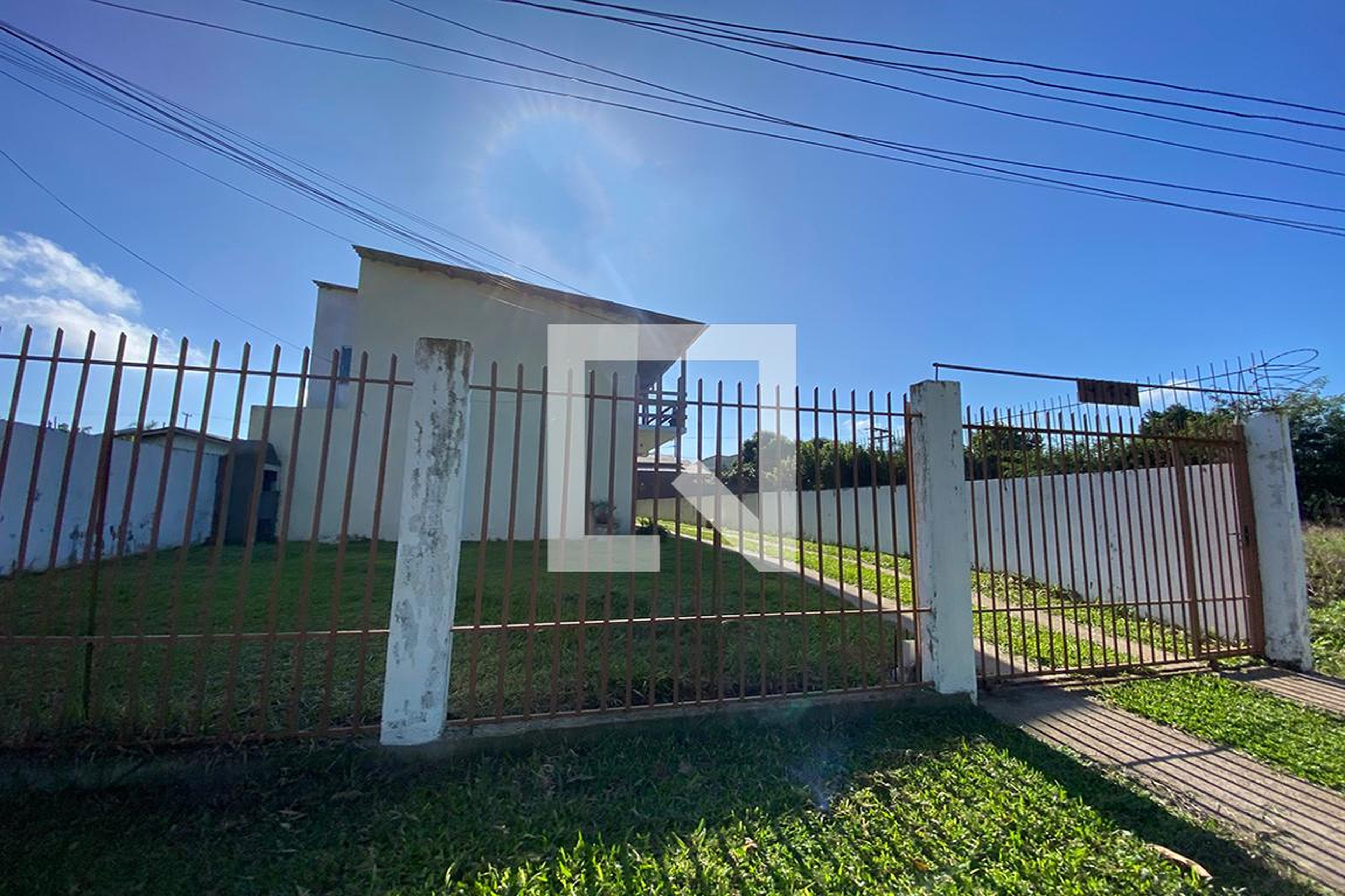 Fachada do Condomínio Condomínio em Rua Tarcísio Antonio Bruxel, 414