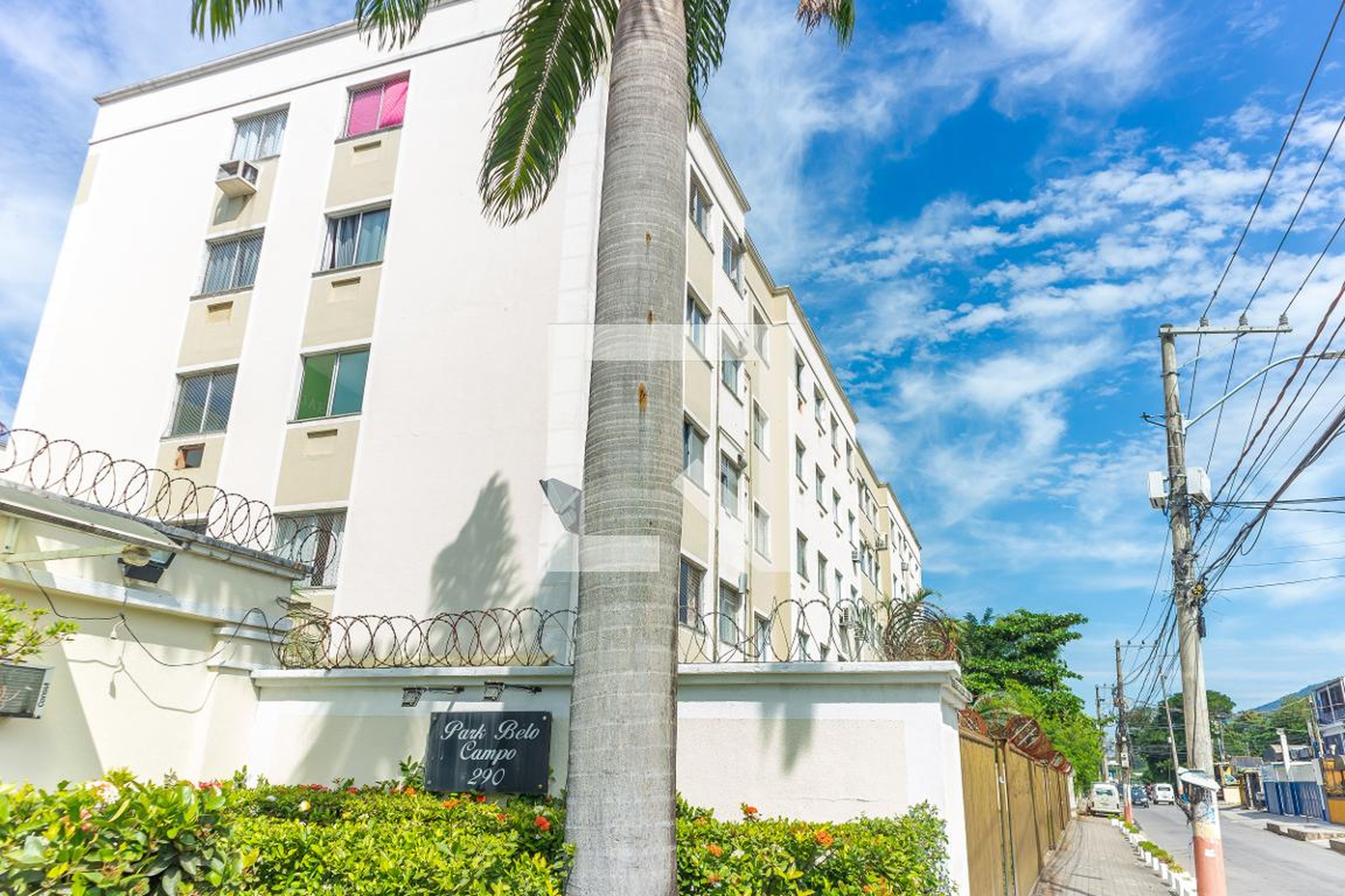 Fachada do Condomínio Condomínio Park Belo Campo