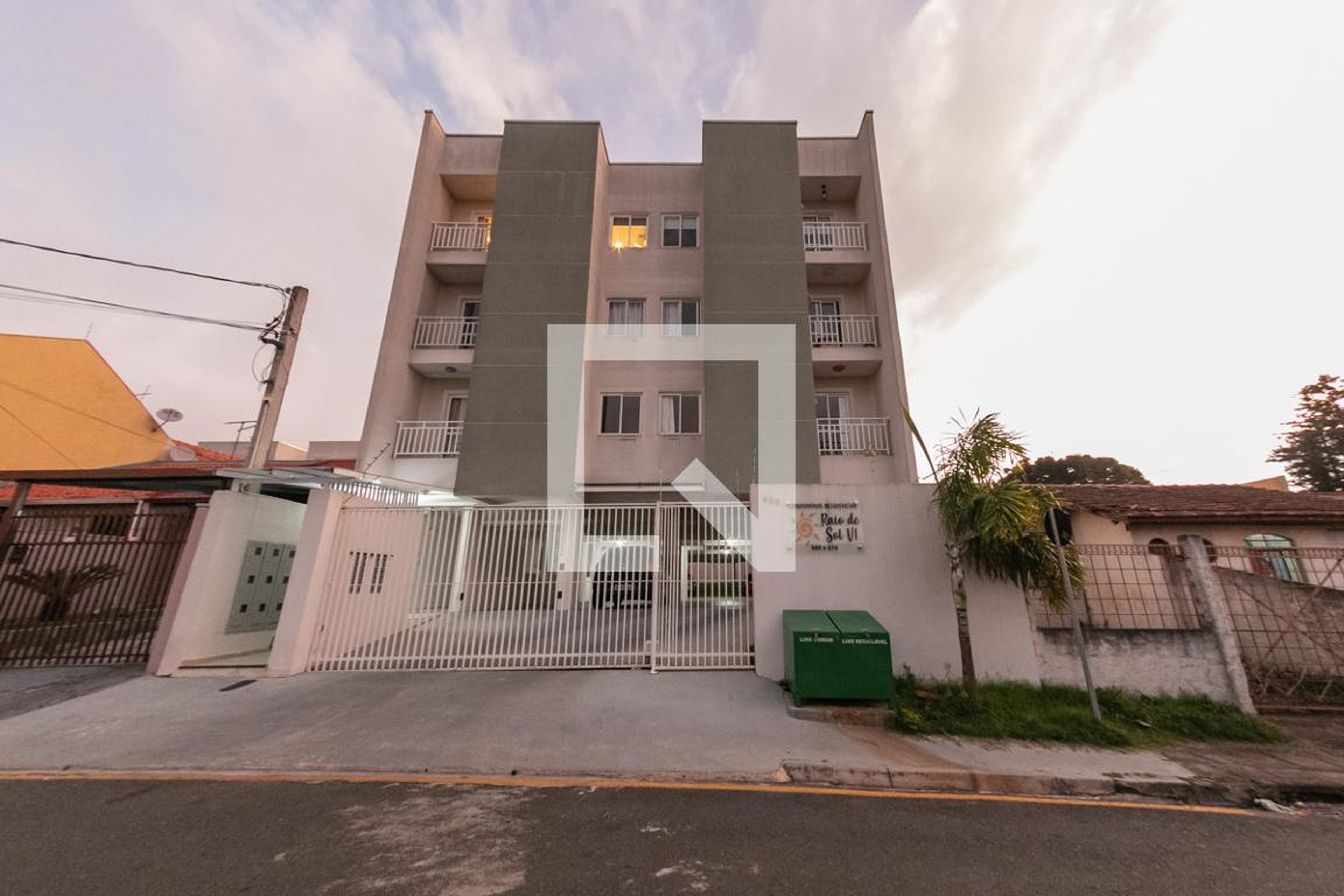 Fachada Condomínio em Rua João Maria Martins Cordeiro, 660