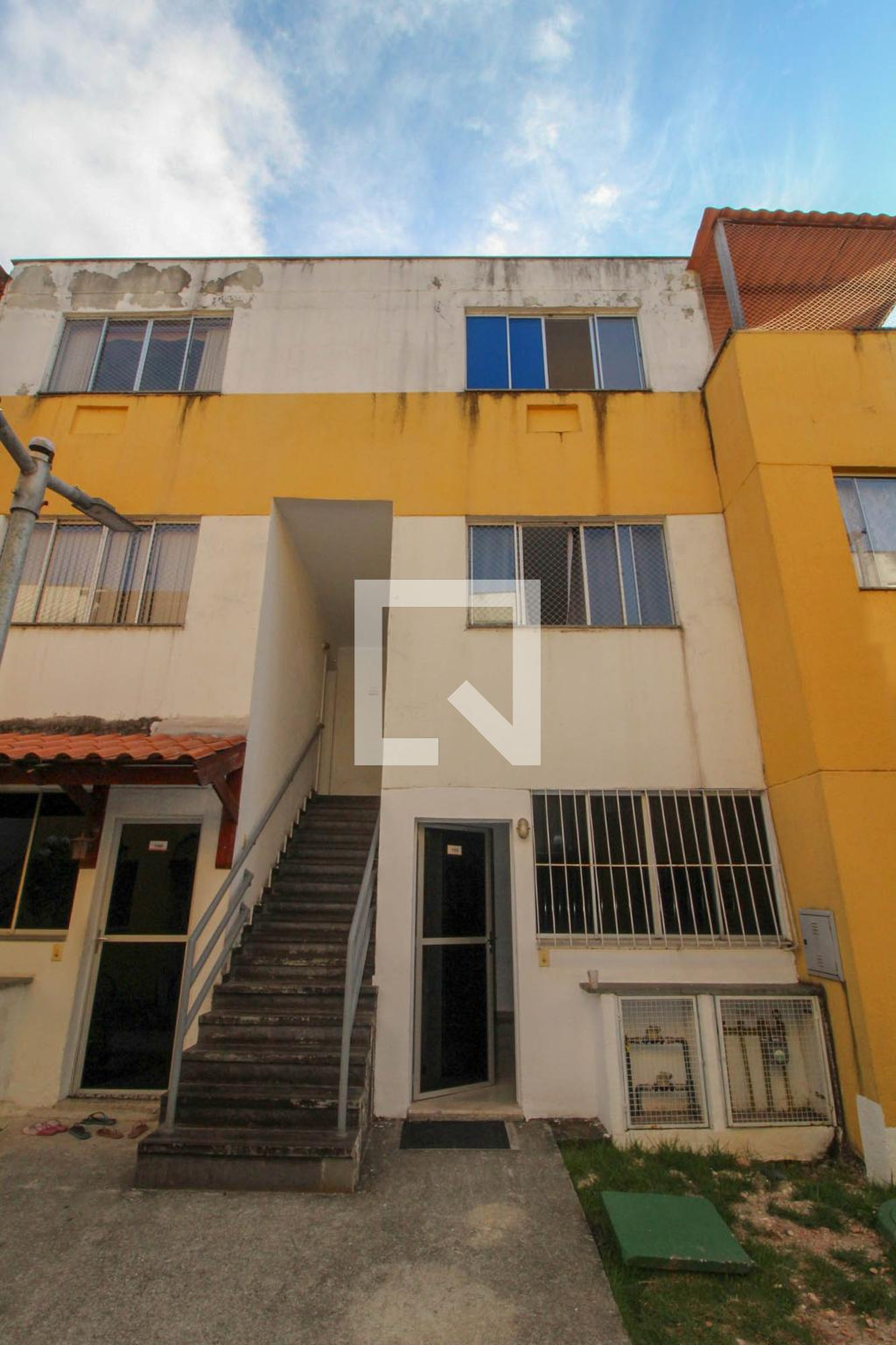 Fachada Condomínio em Rua Campos Sales, 506