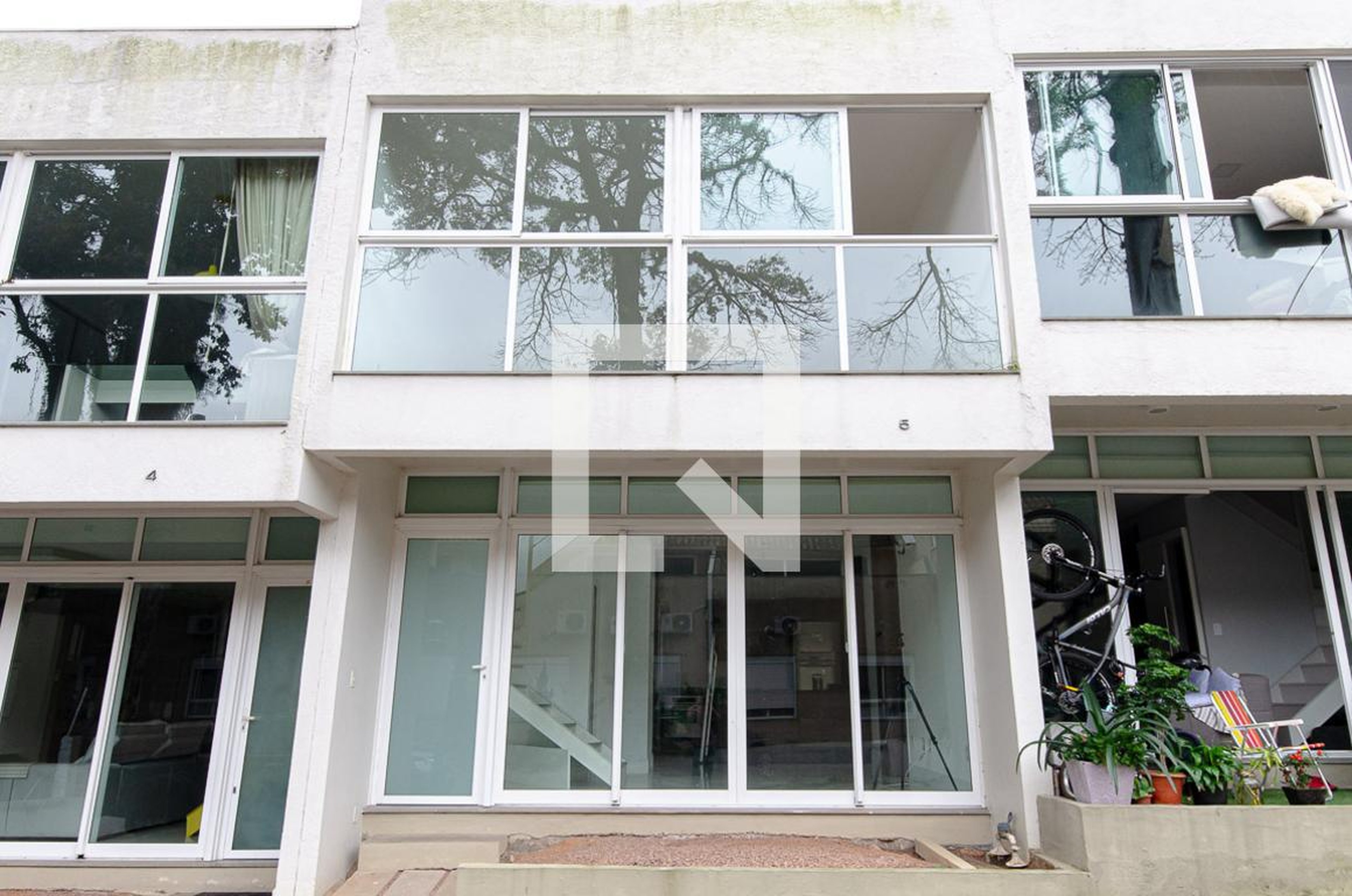 Fachada do Prédio Condomínio Abitazioni