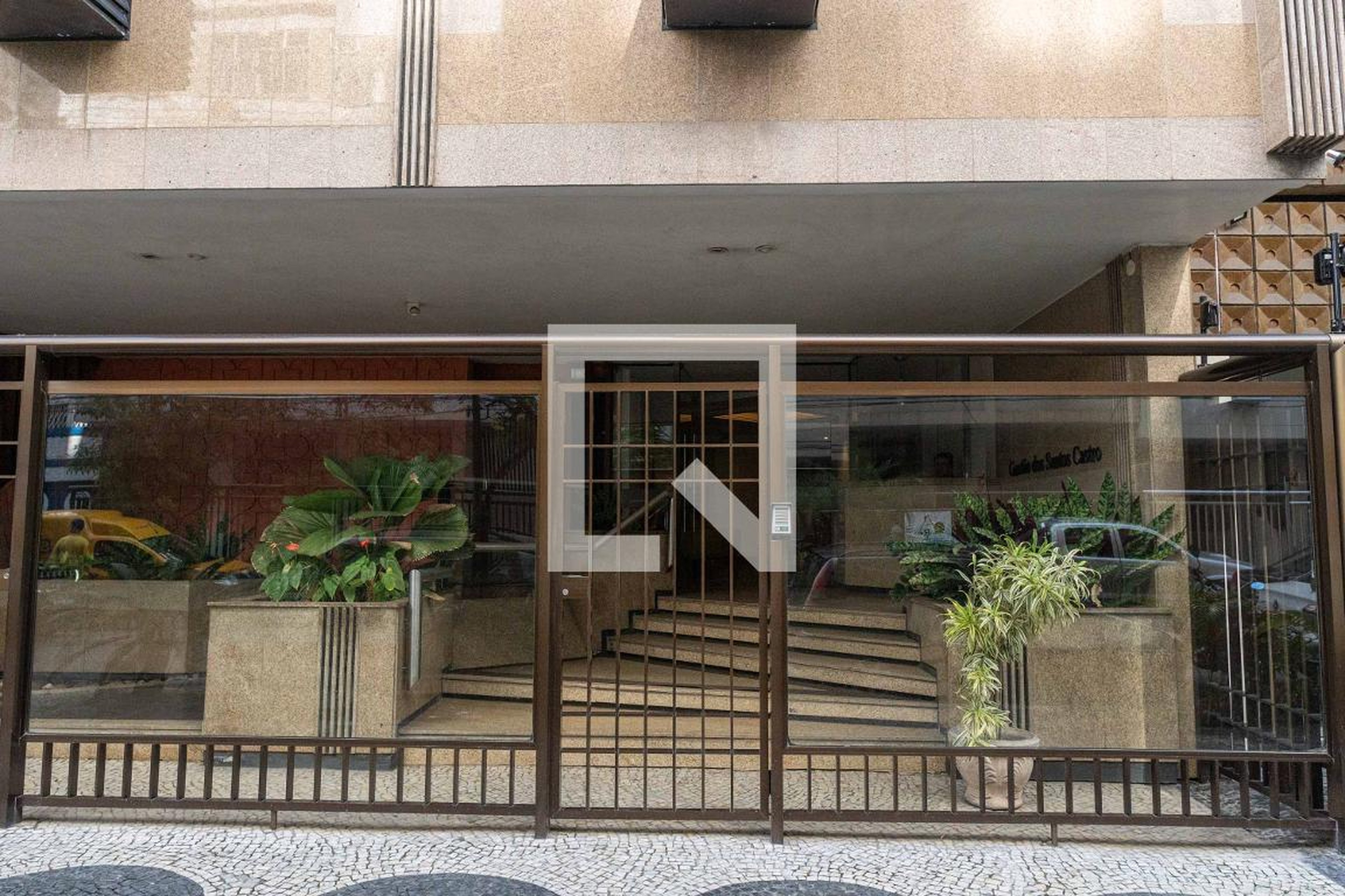 Fachada Edifício Gastão dos Santos Castro