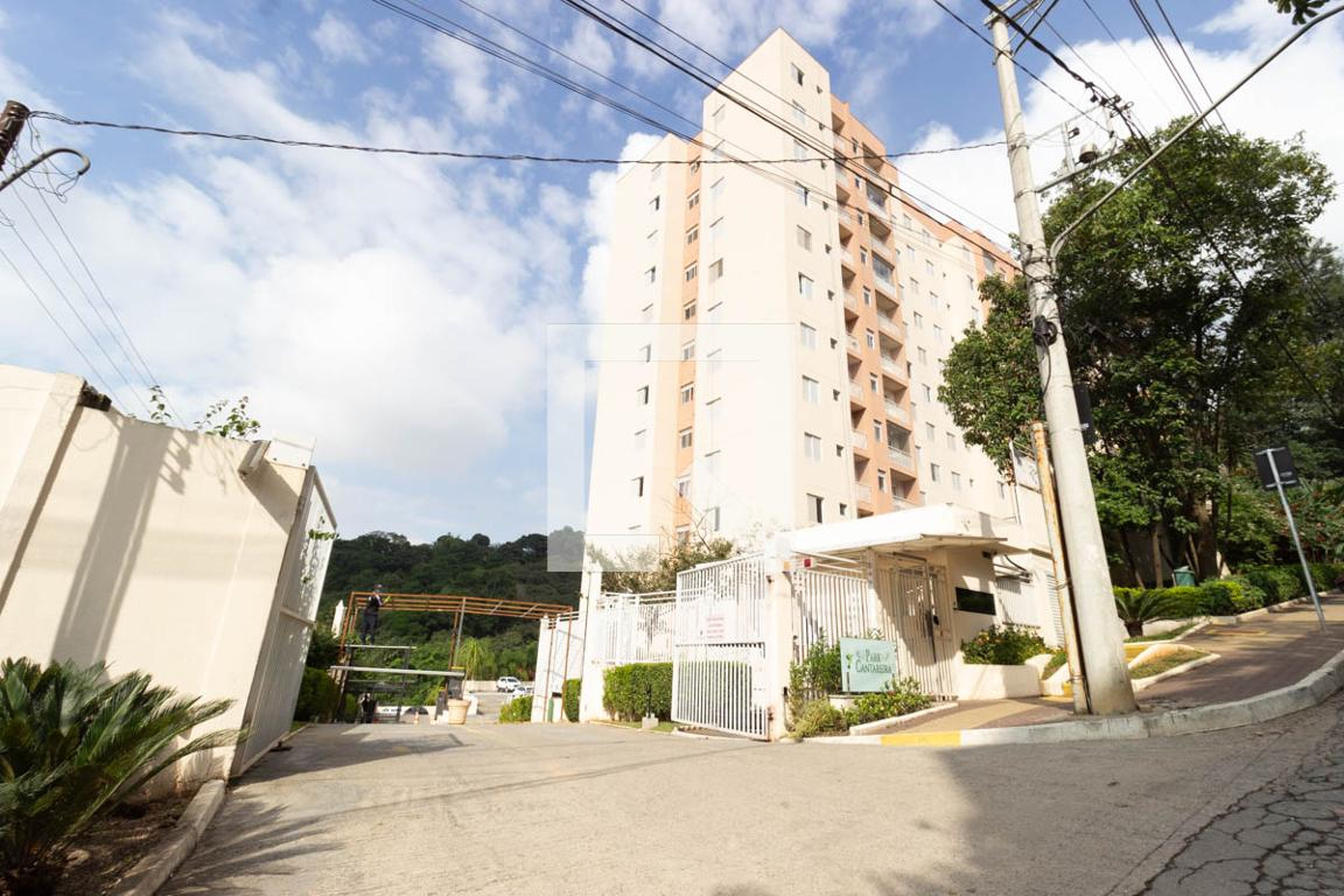 Fachada Condomínio Park Cantareira