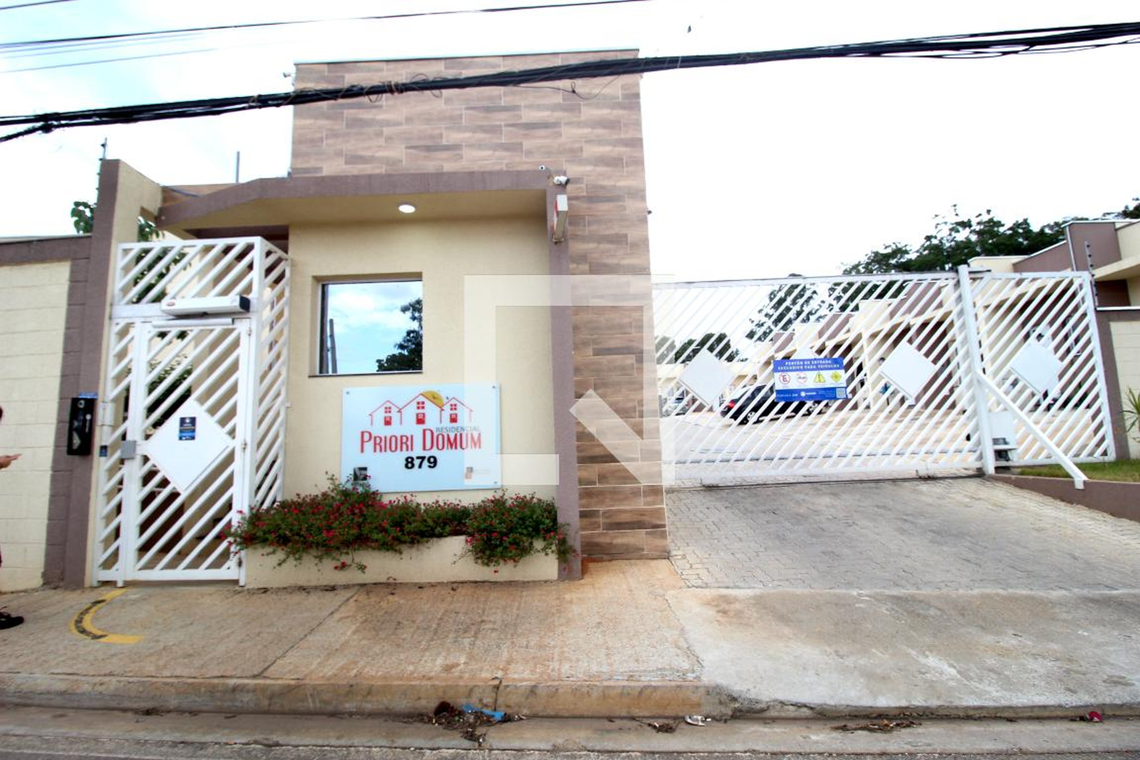 Fachada do Condomínio Condomínio em Rua Seraphim Banietti, 879