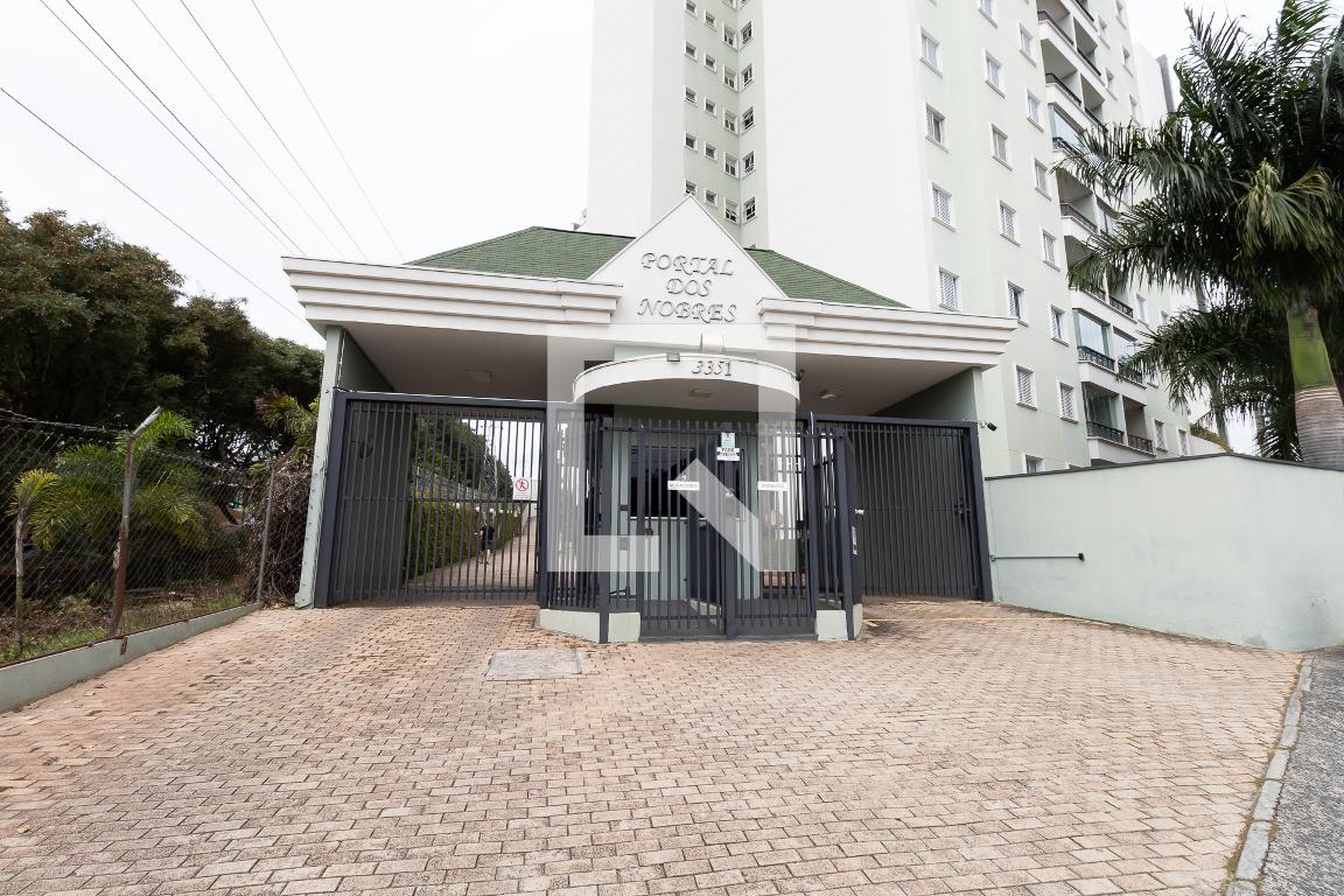 Fachada do Condomínio Condomínio Portal dos Nobres