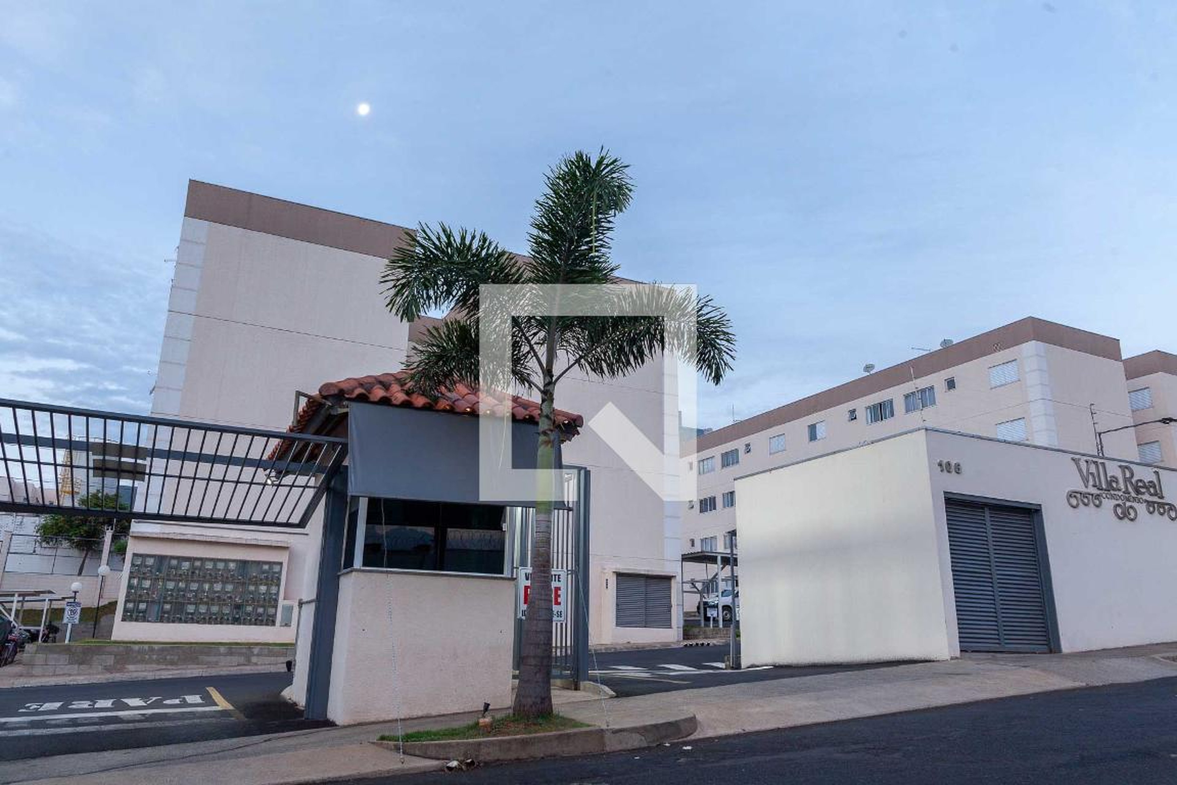 Fachada Condomínio Villa Real