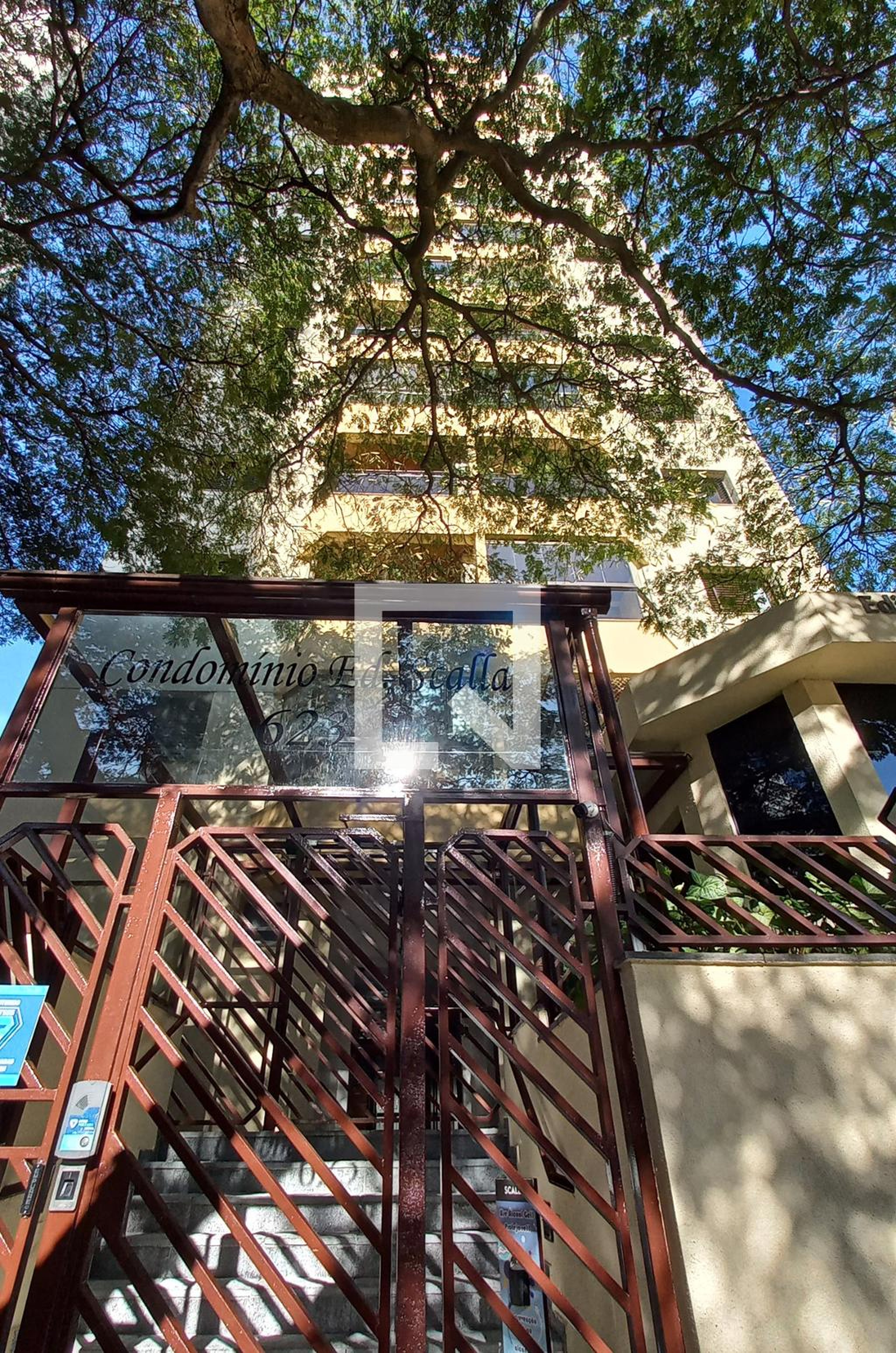 Fachada do Prédio Edificio Scalla