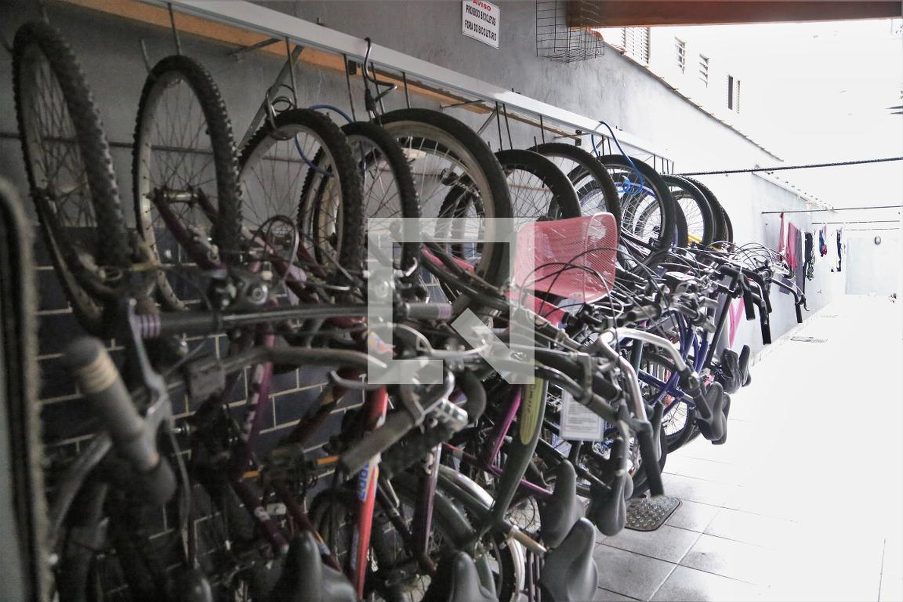 Bicicletario - Everest