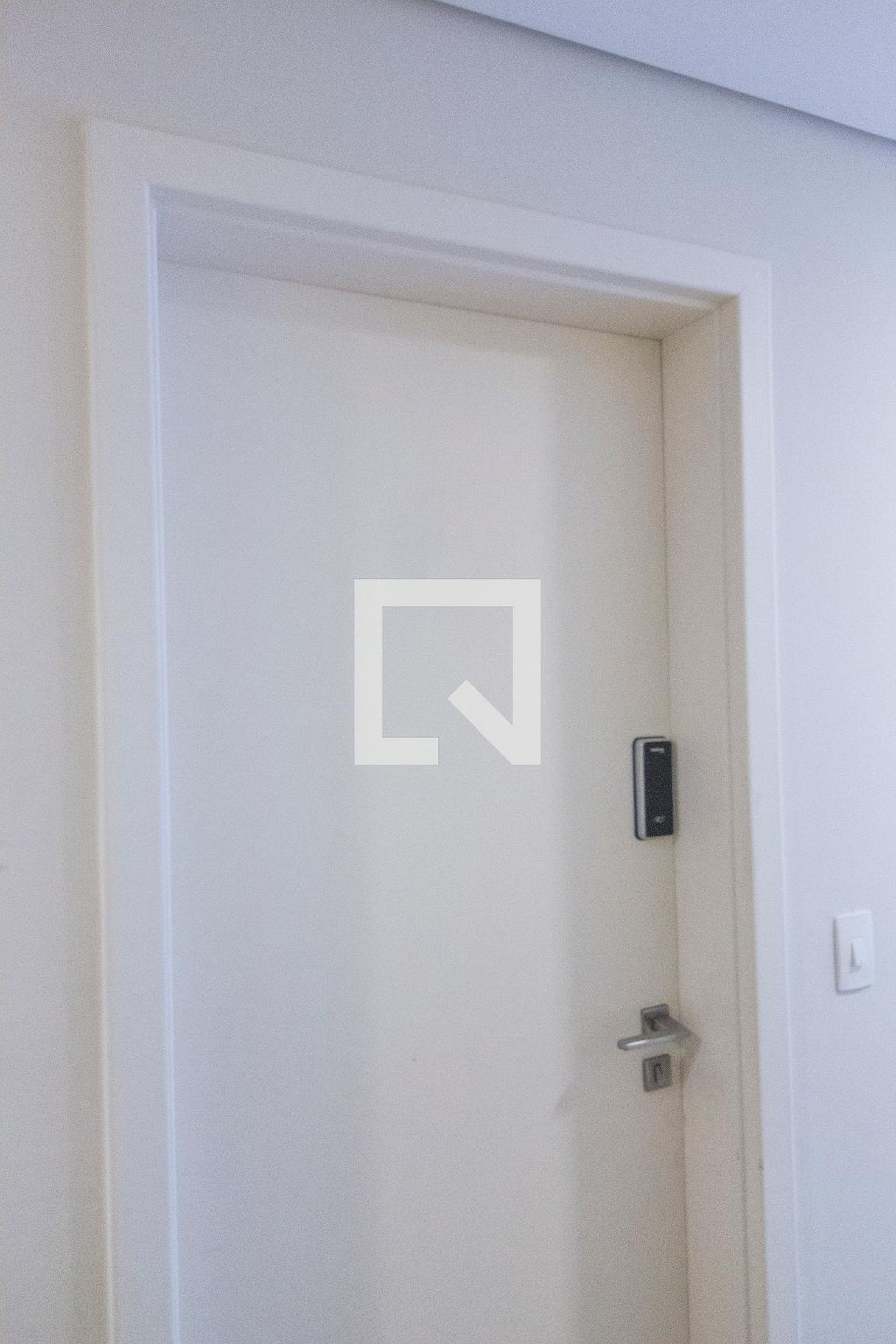 Entrada Condomínio Trix Housing Tamboré