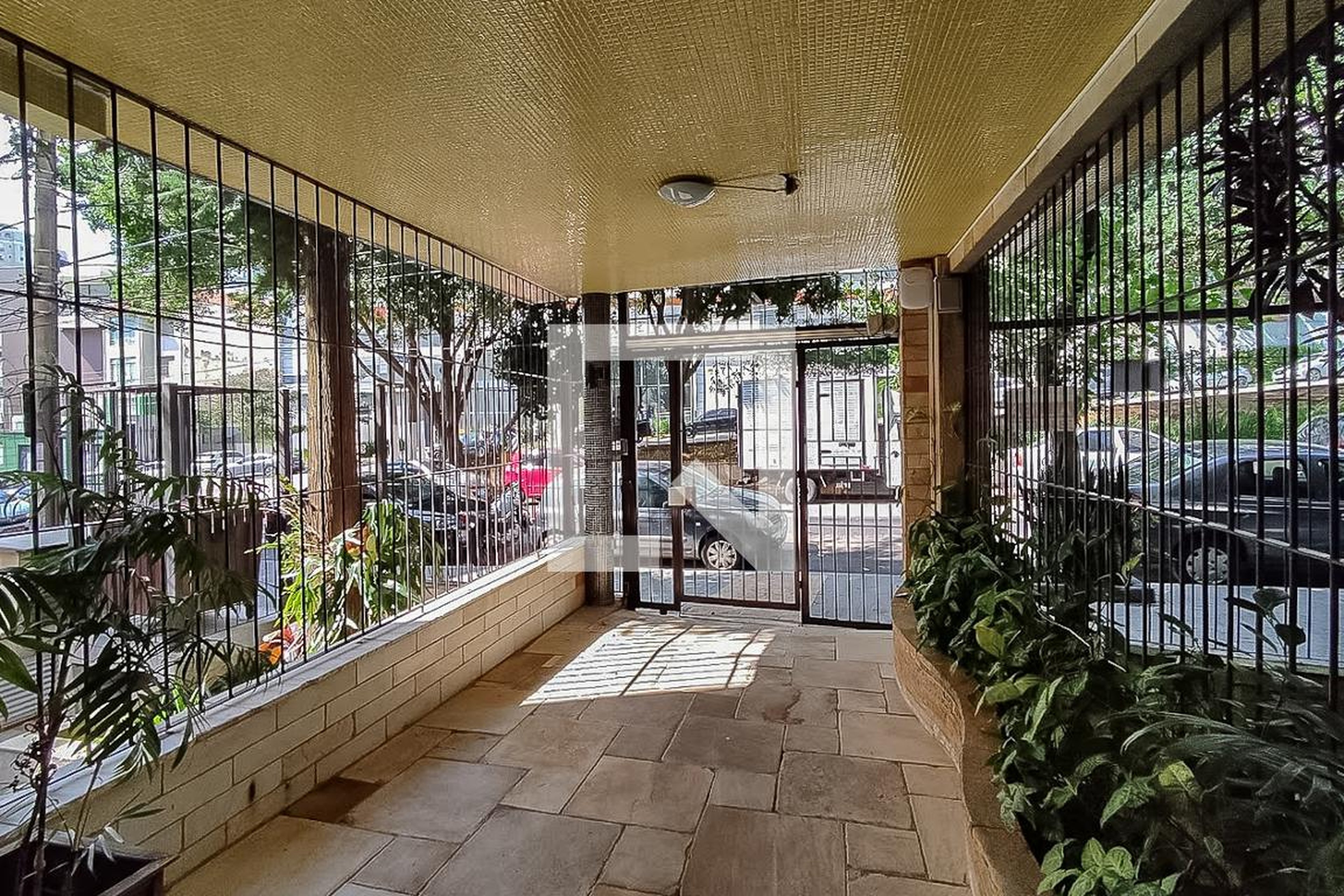 Entrada - Edifício Ametista