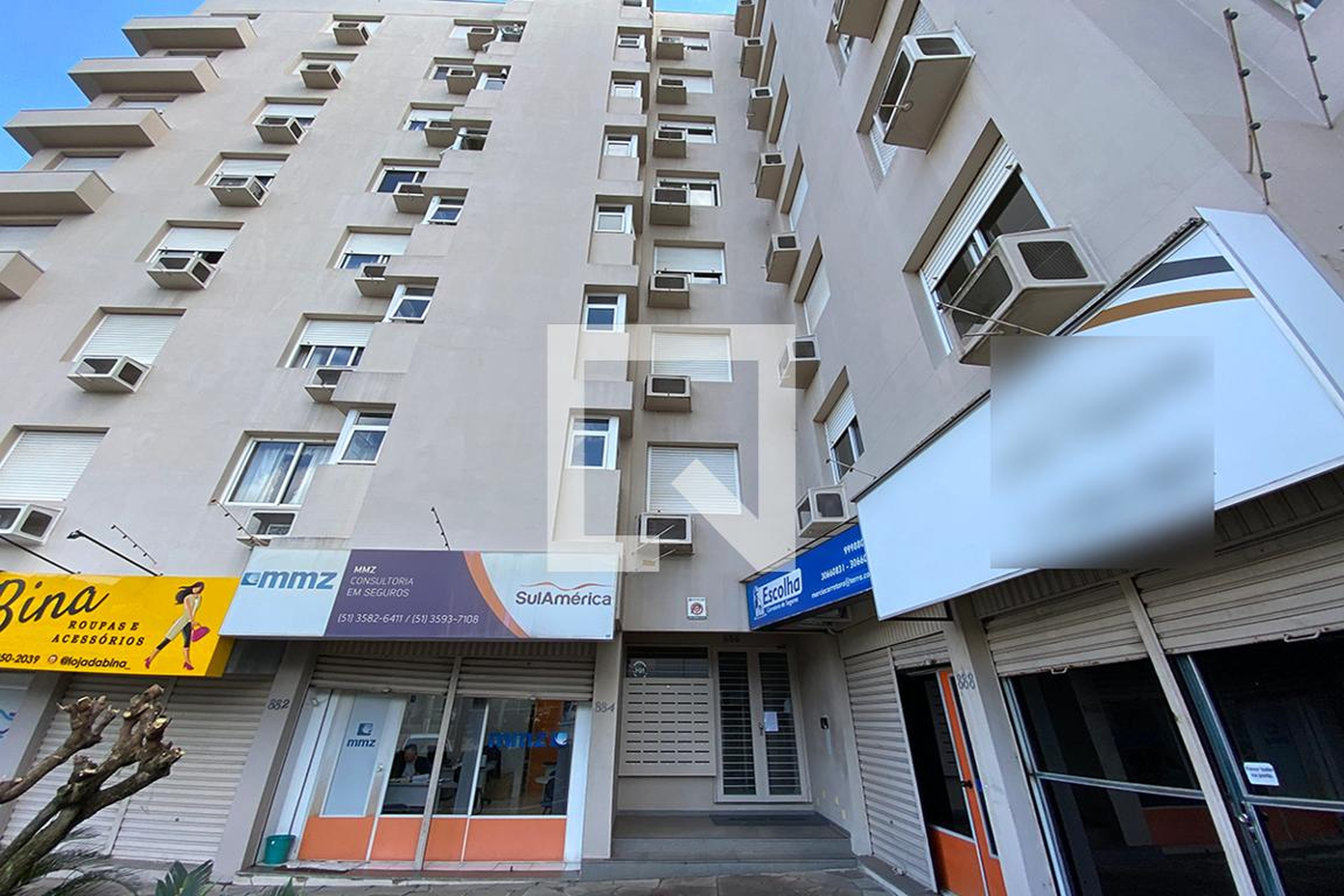 Fachada do Prédio Condomínio em Rua Bento Gonçalves, 886