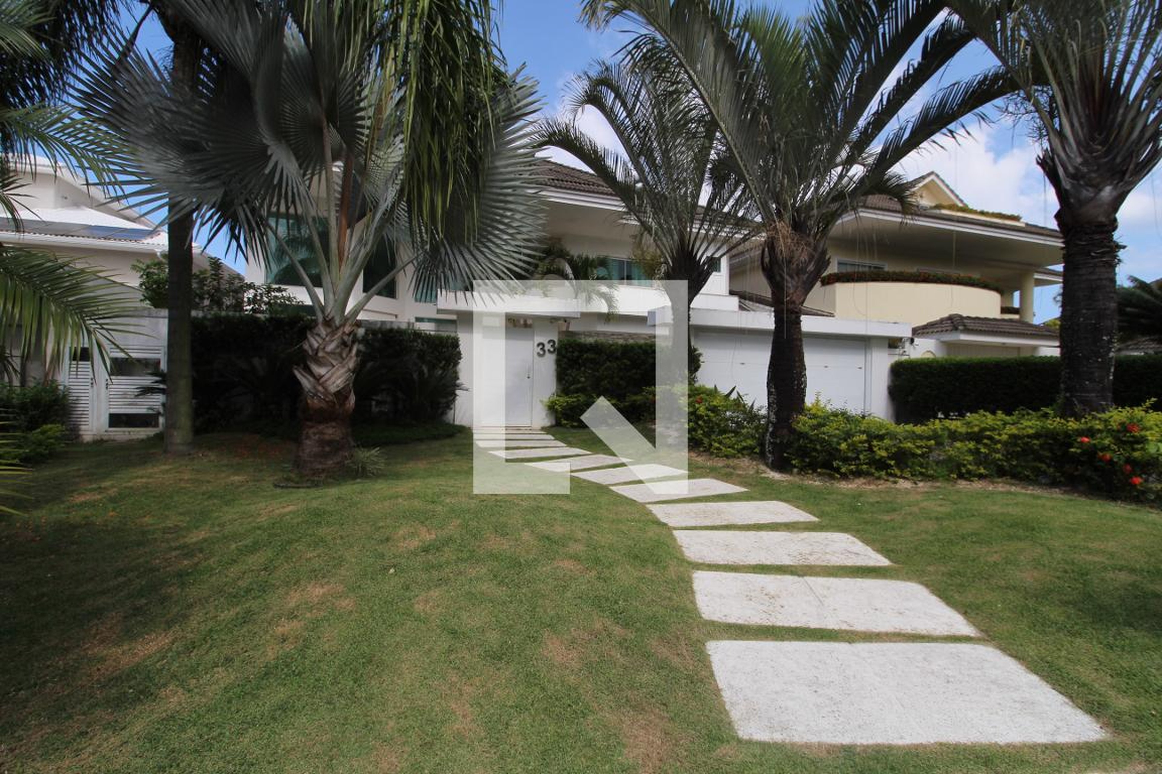 Fachada Condomínio Mansões