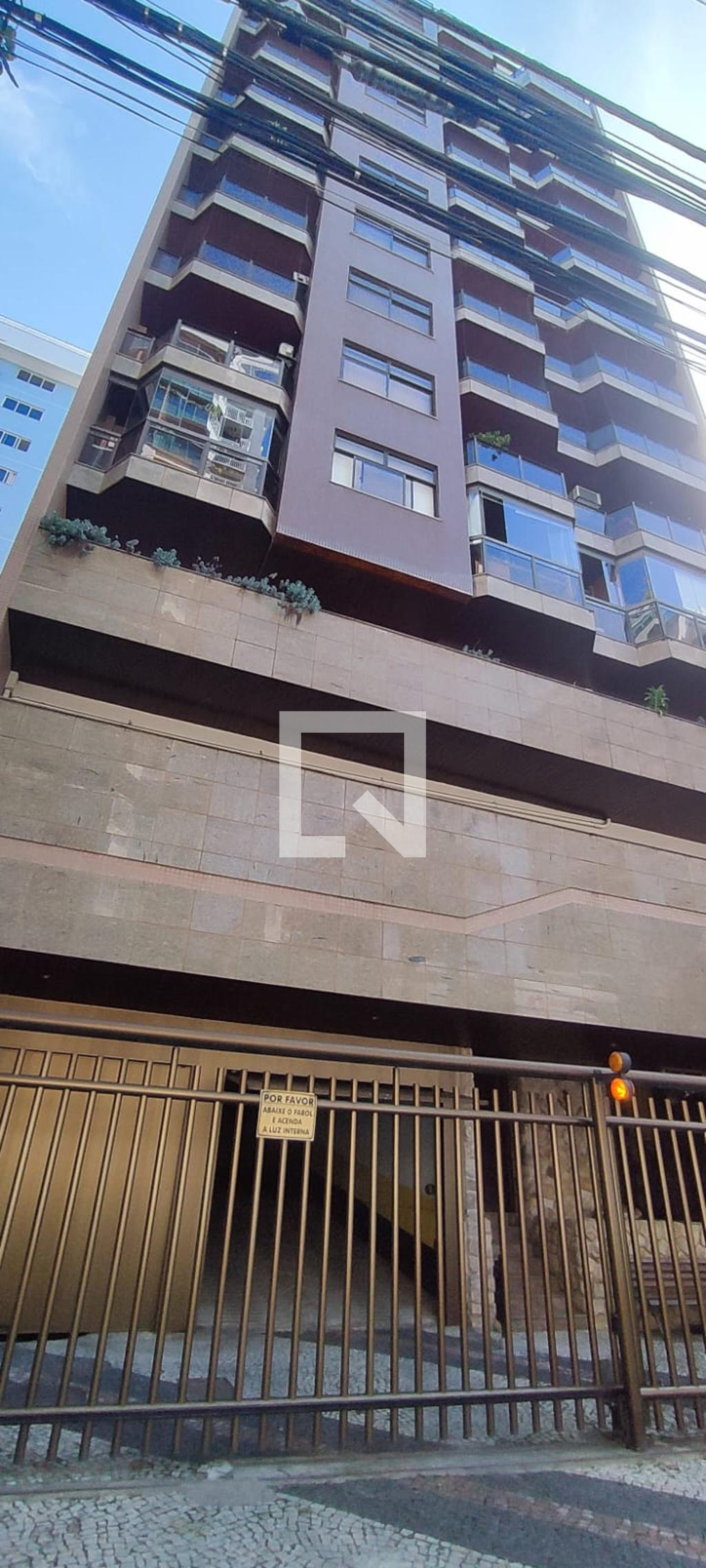 Fachada Condomínio Álvaro Cardoso