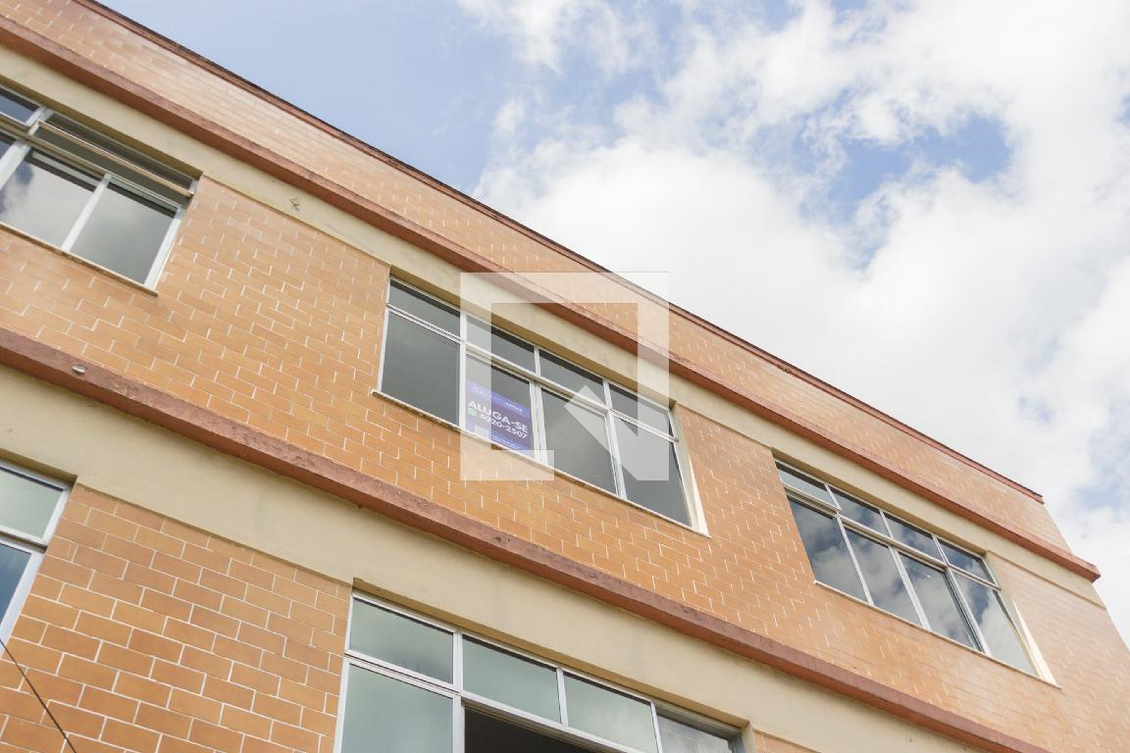 Fachada Condomínio em Rua Edgard Werneck, 677