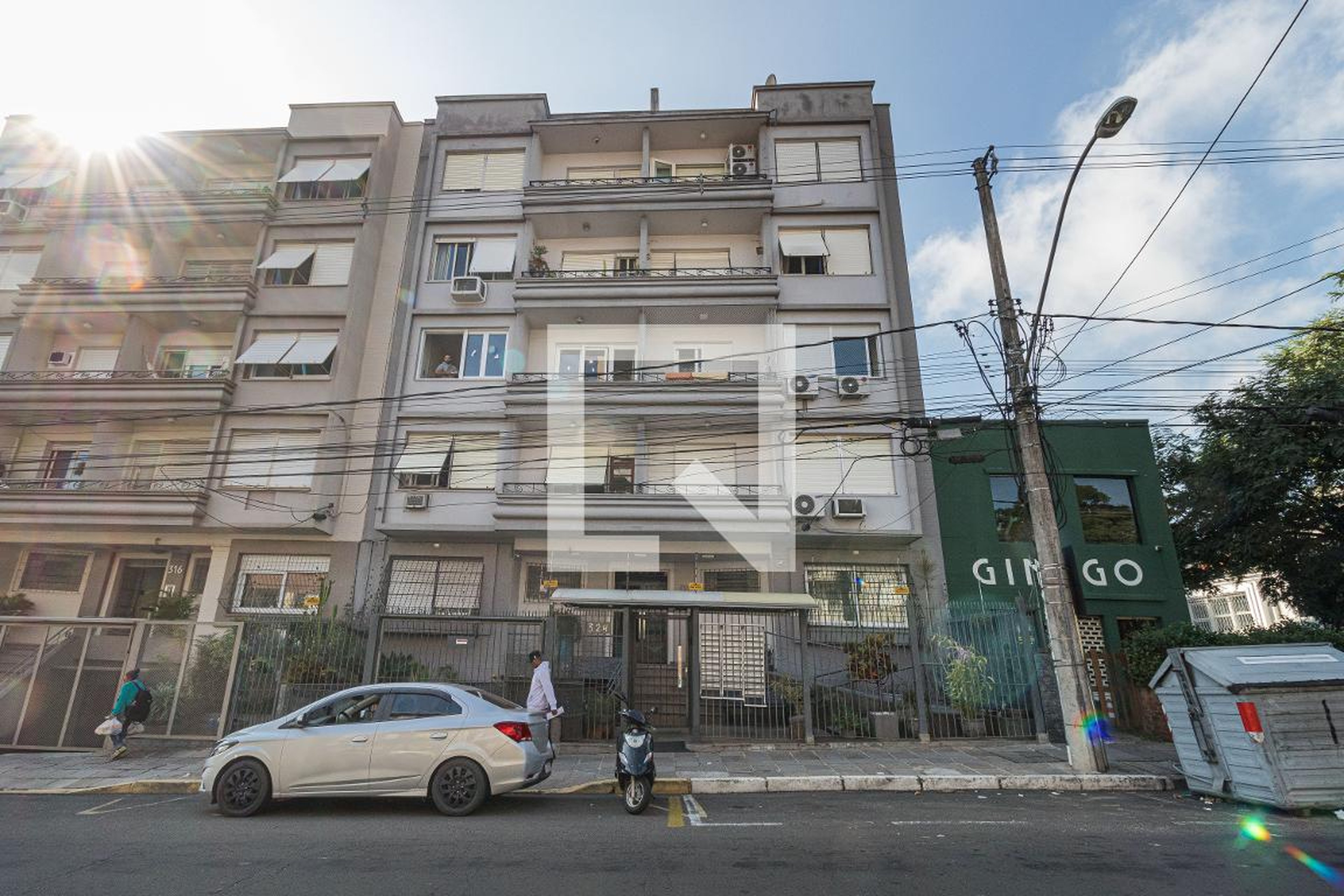 Fachada do Prédio Condomínio em Rua Coronel Bordini, 324