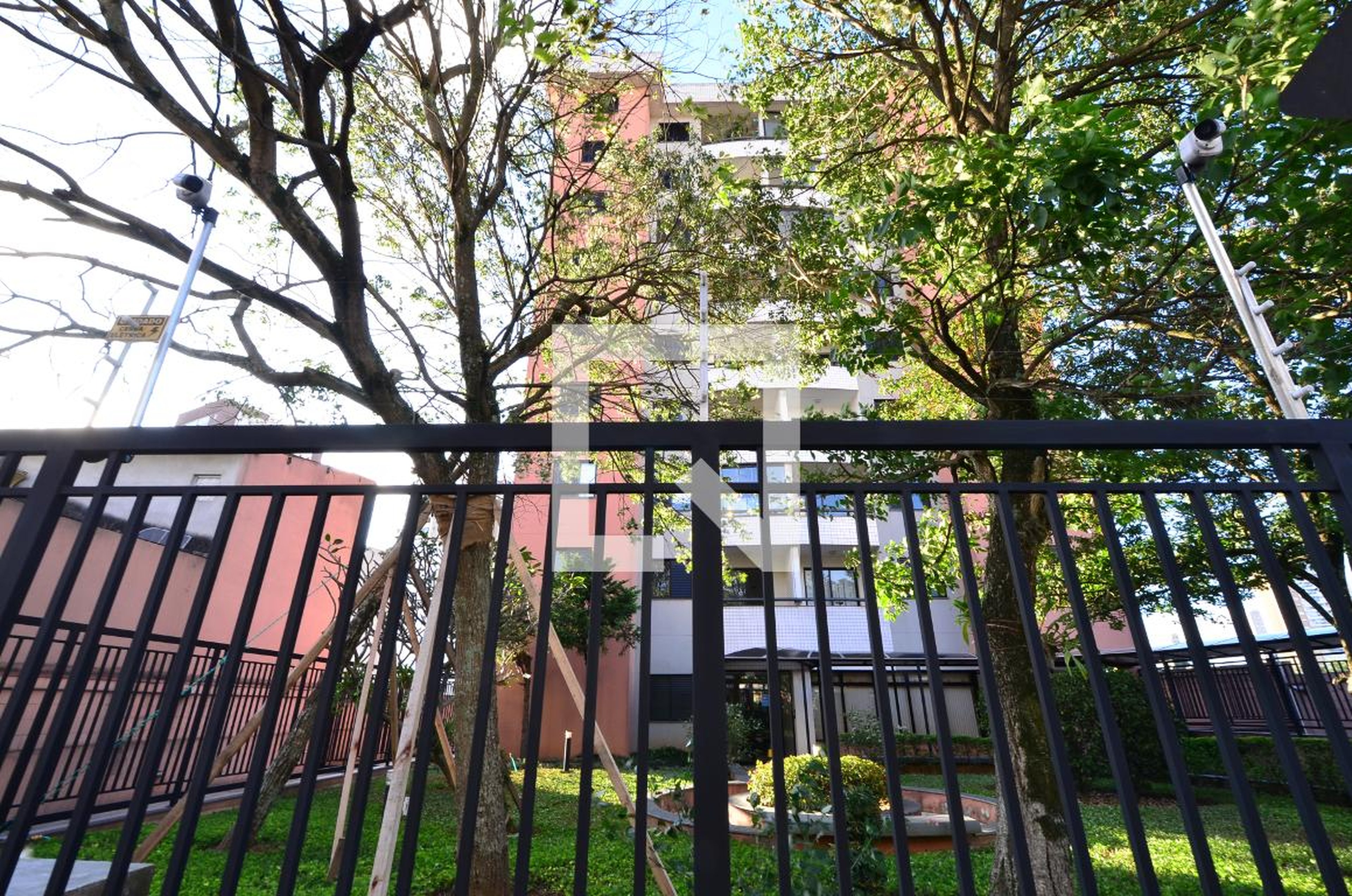 Fachada do Prédio Condomínio Mont Blanc