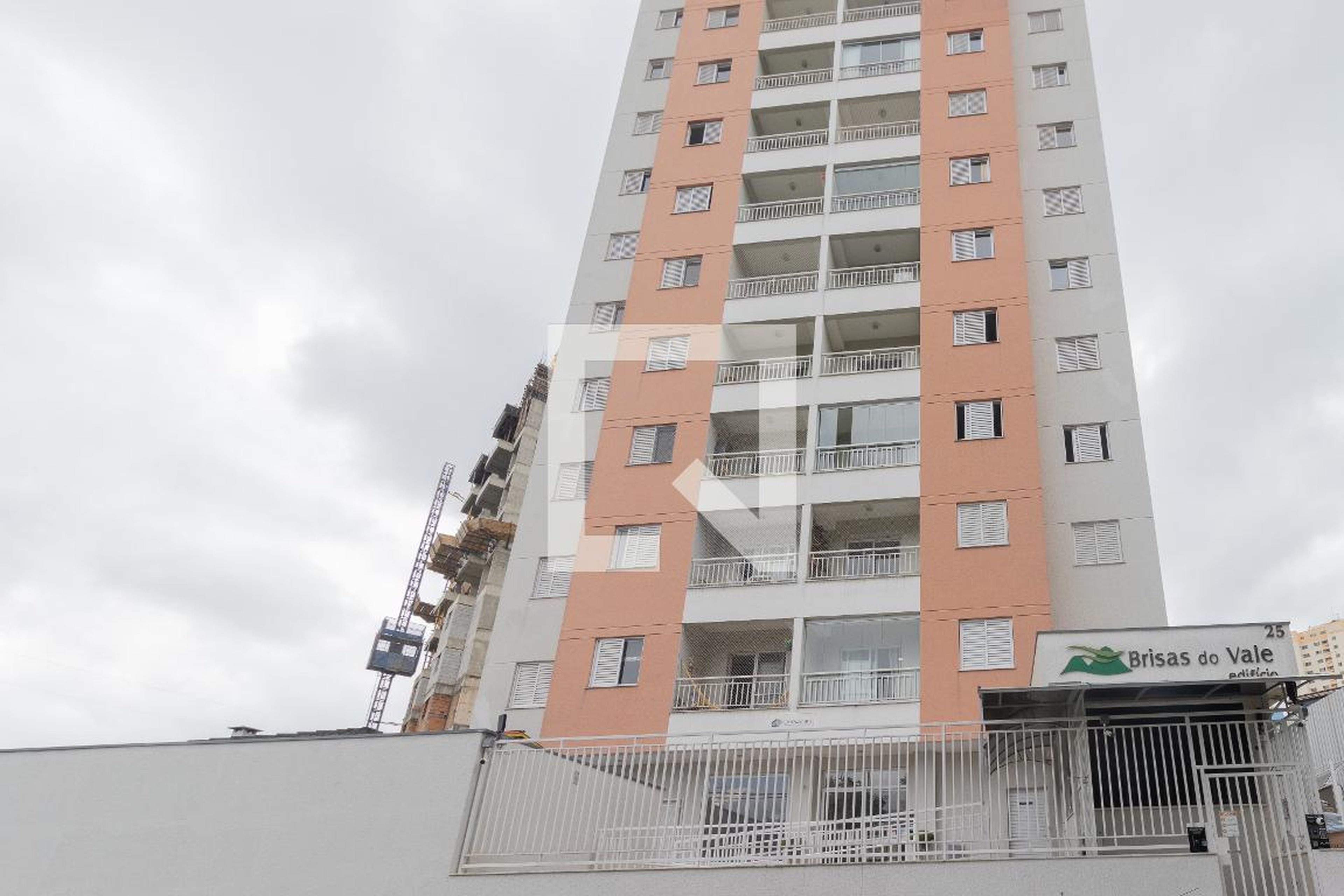 Fachada Condomínio Brisas do vale