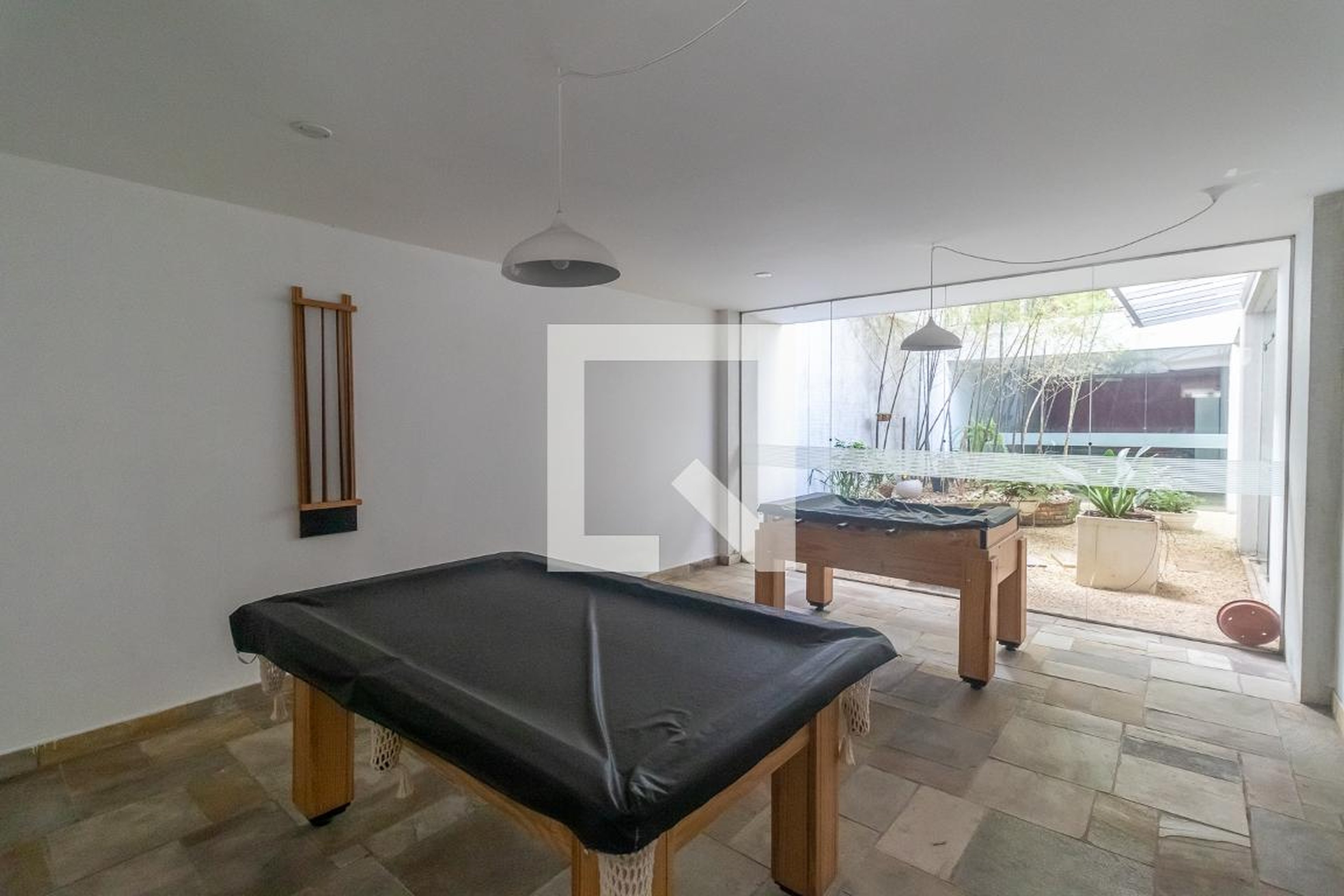 Sala de Jogos - Ed. das Rosas