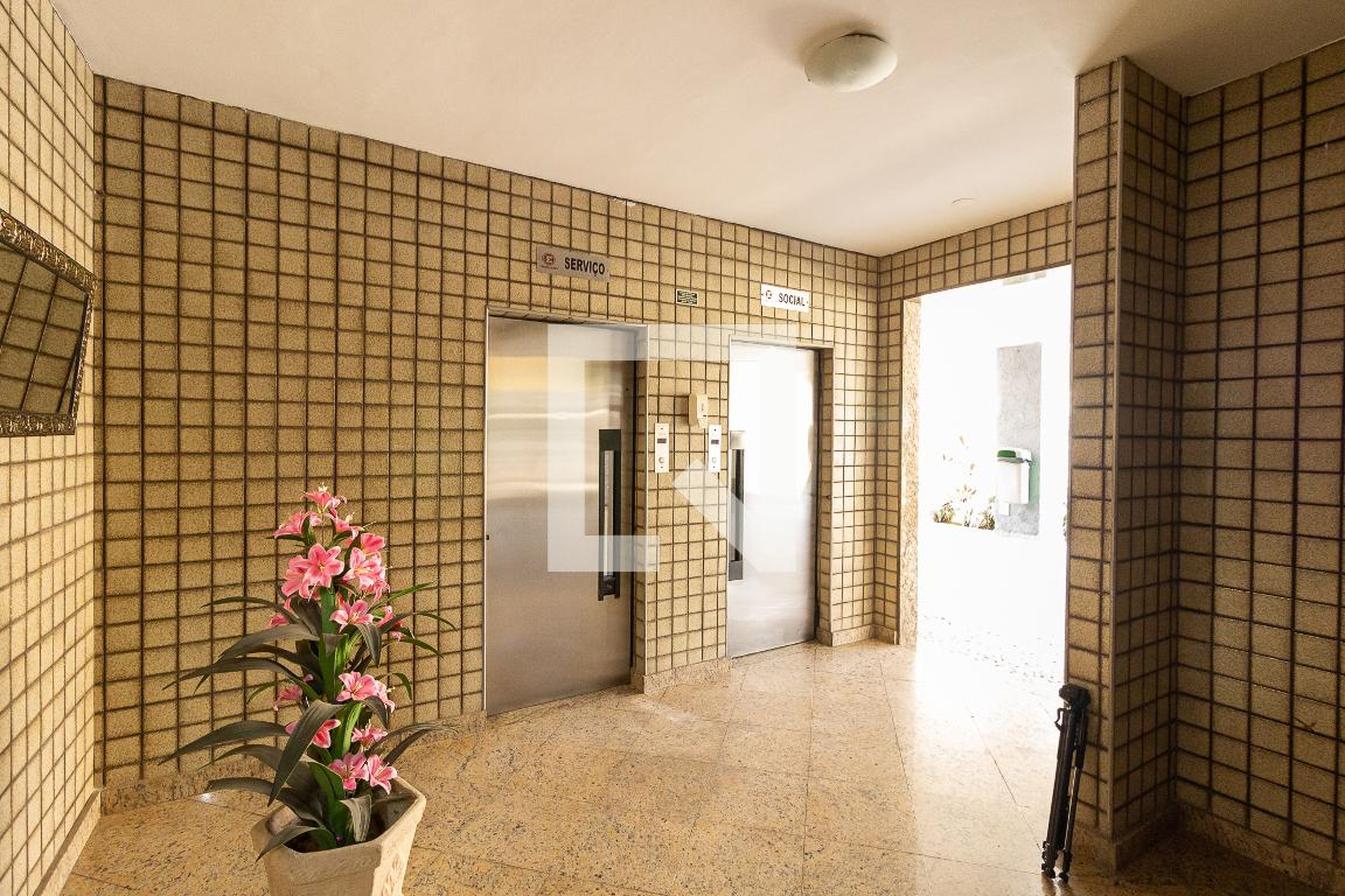 Hall de Entrada - Tenente João Veloso