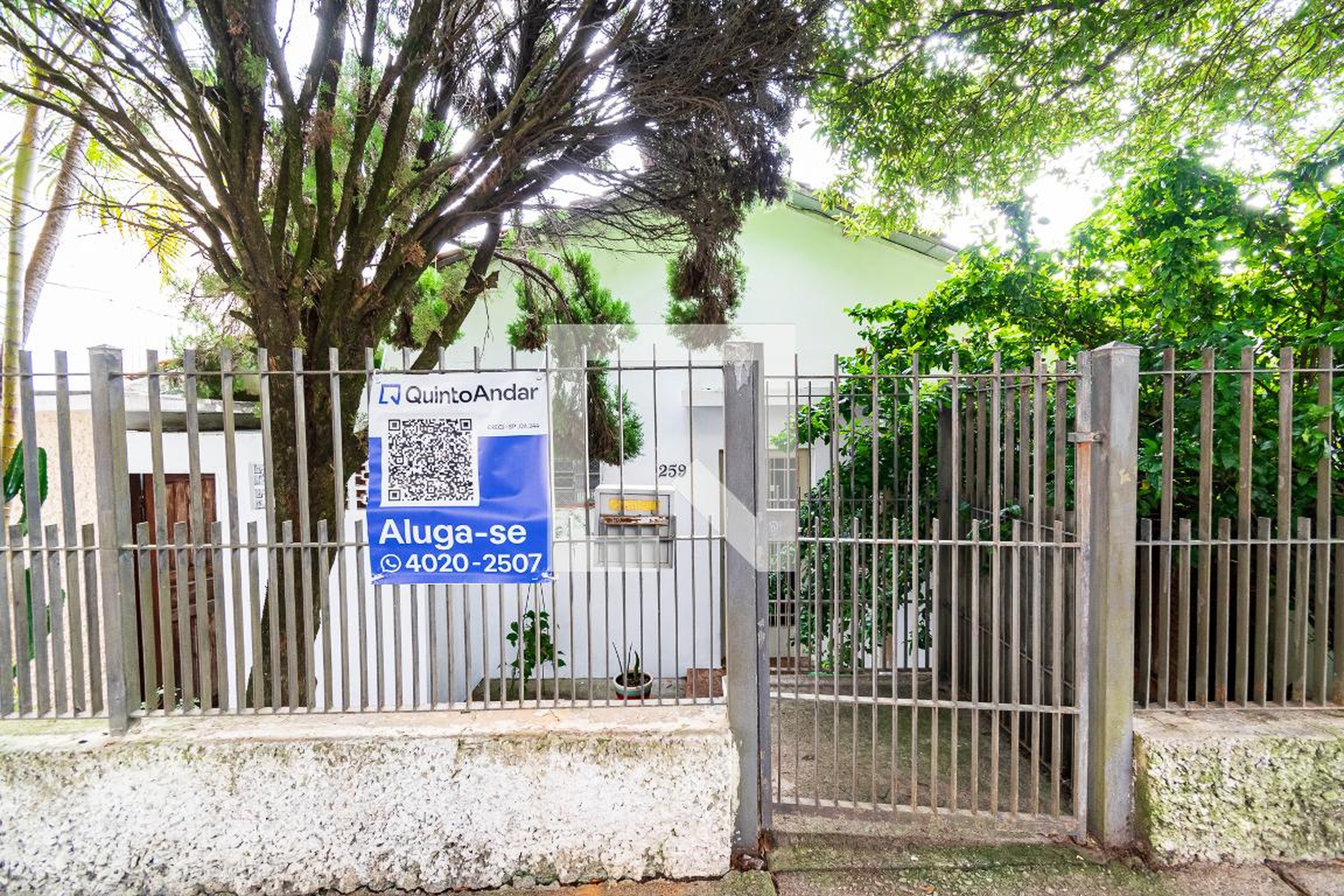 Fachada Condomínio em Rua José Veríssimo da Costa Pereira, 259