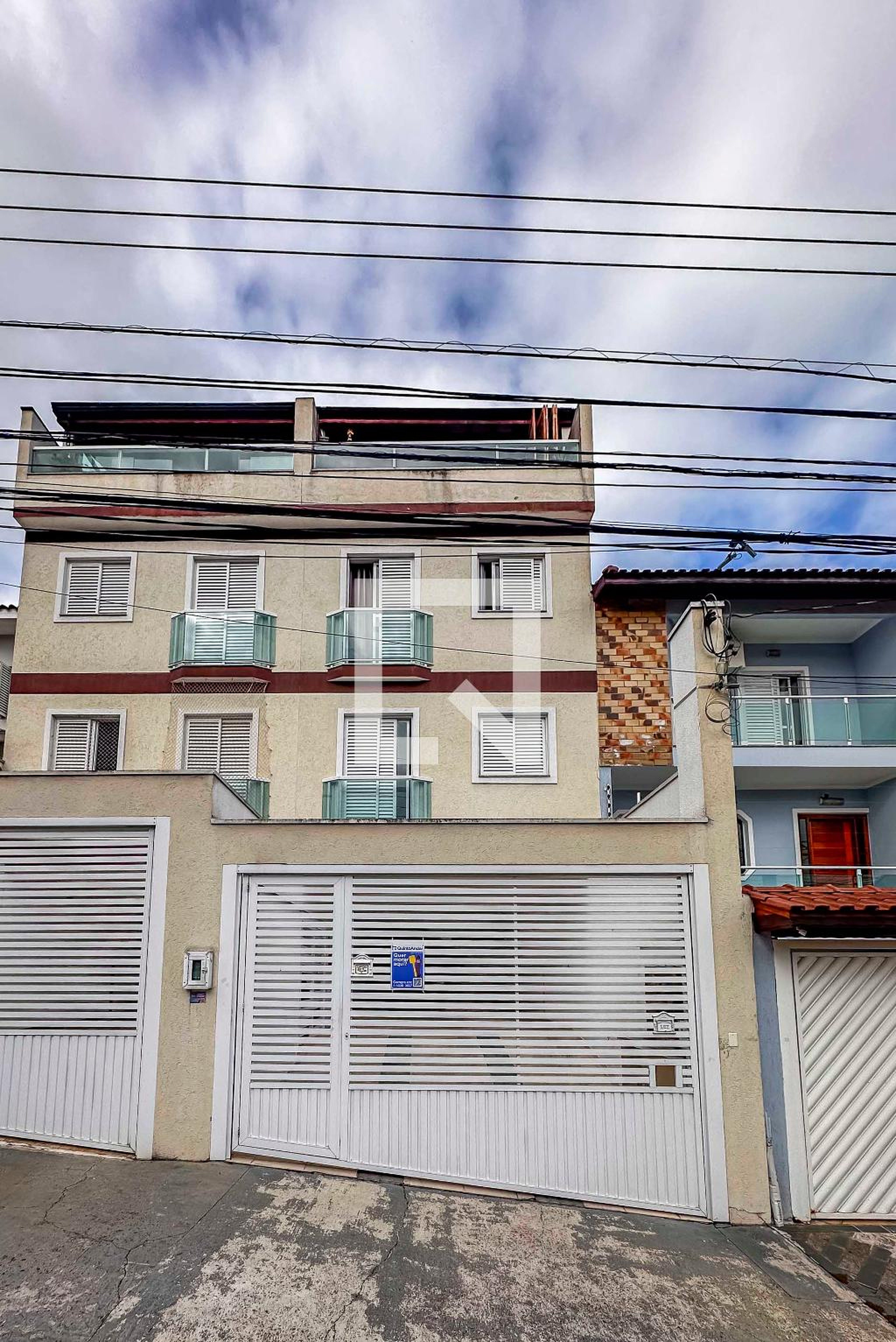 Fachada Residencial Dino Bueno II