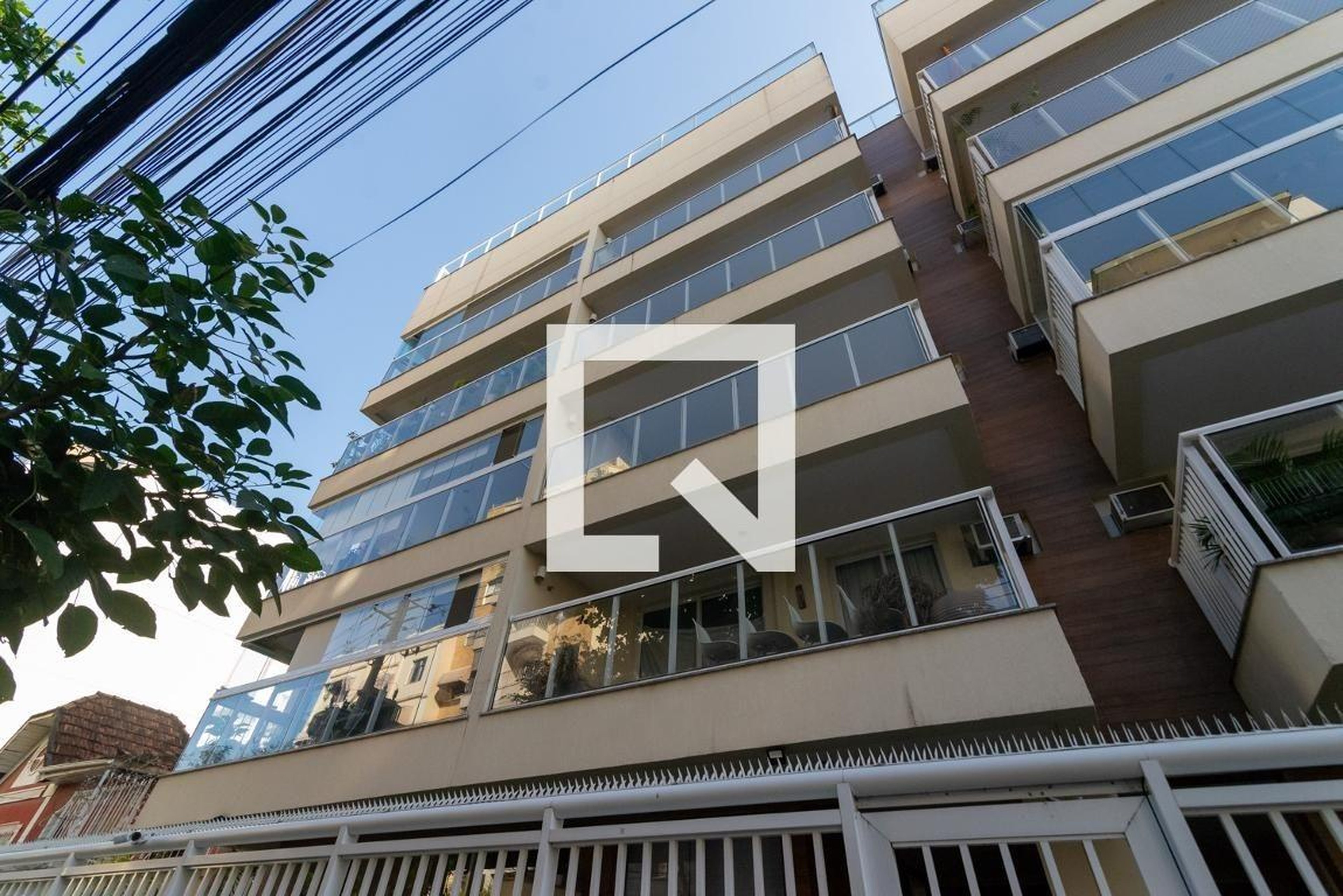 Fachada Condomínio Vila Rosa Residências