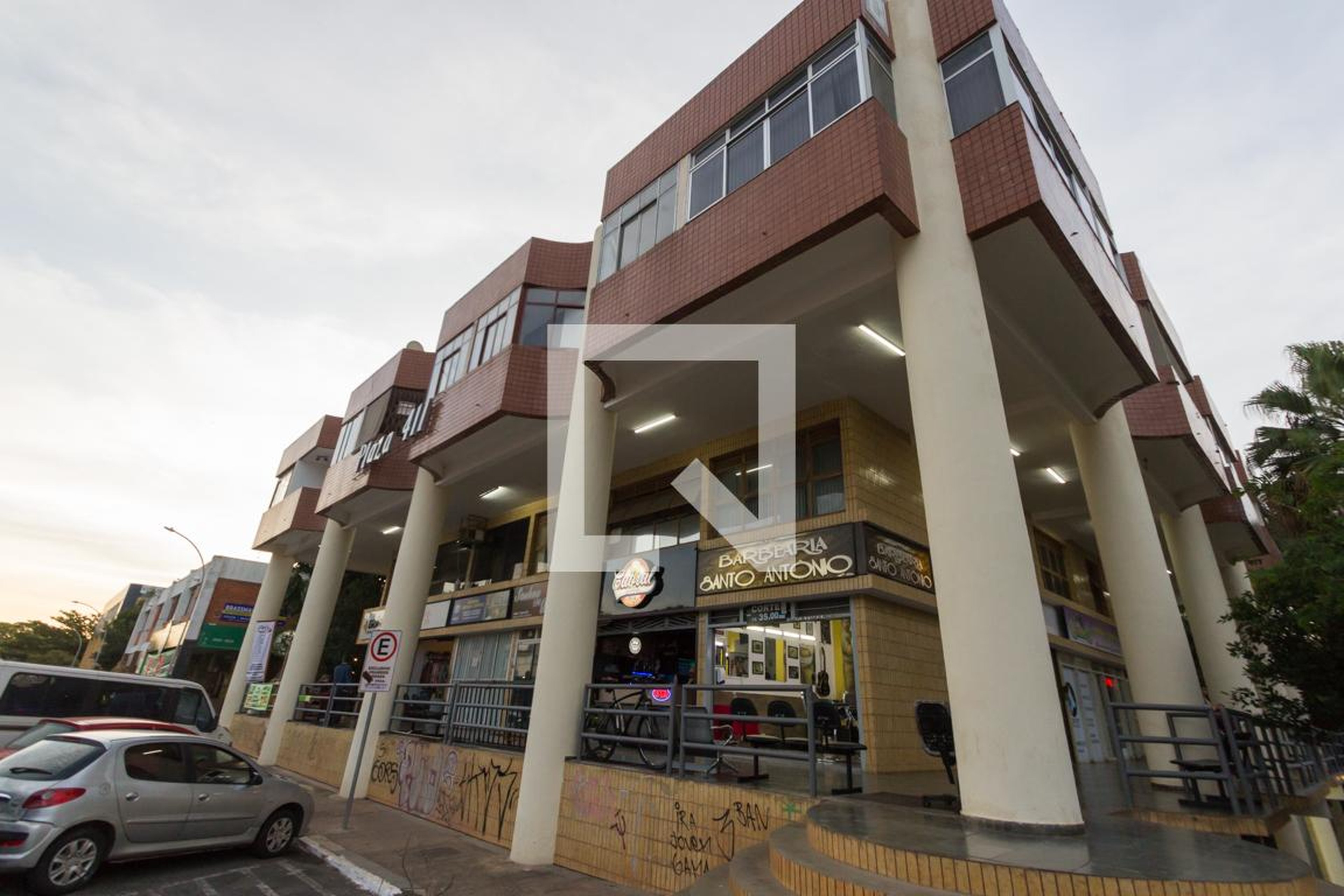 Fachada Condomínio Plaza 411