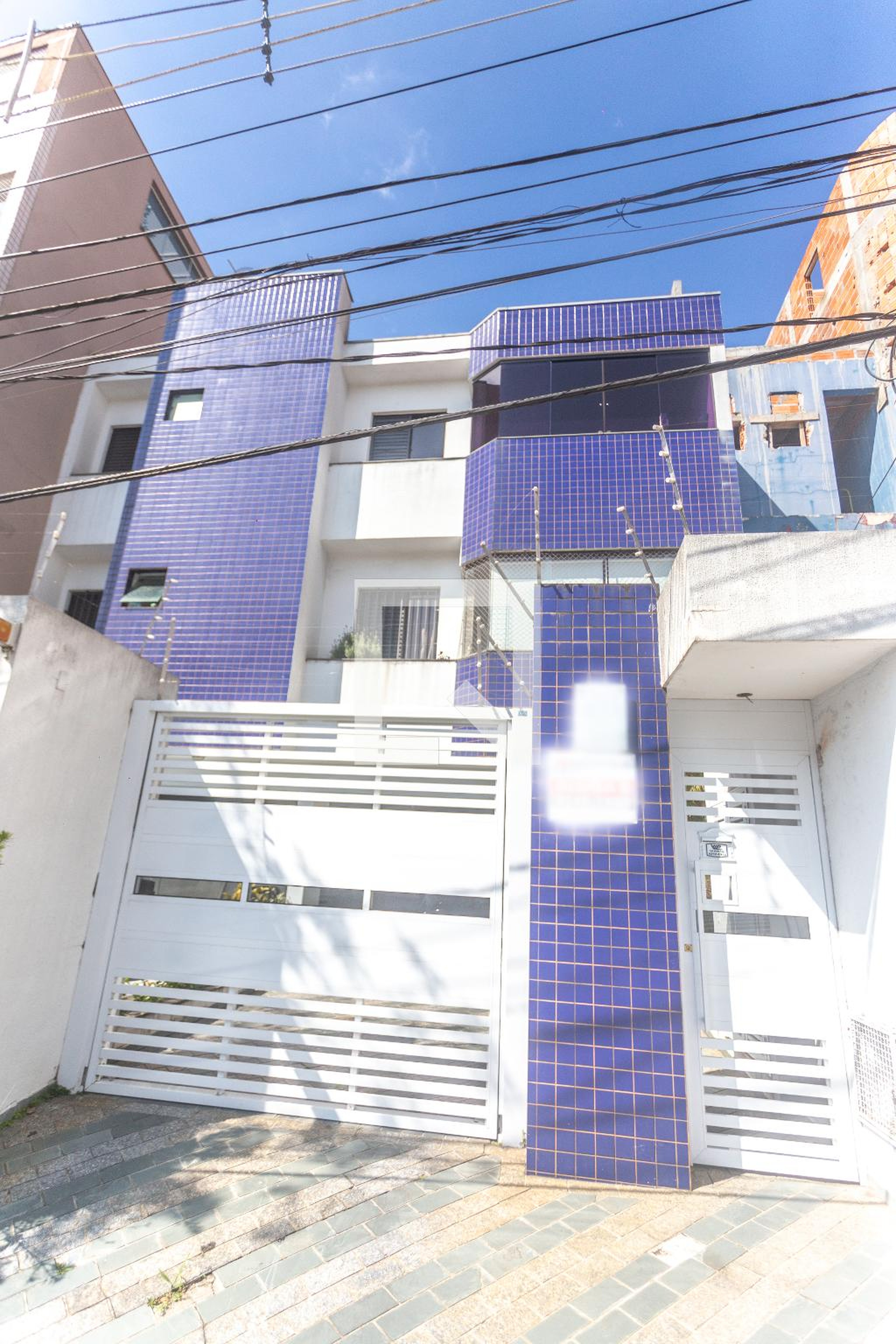 Fachada Condomínio em Rua Santo Antônio, 28