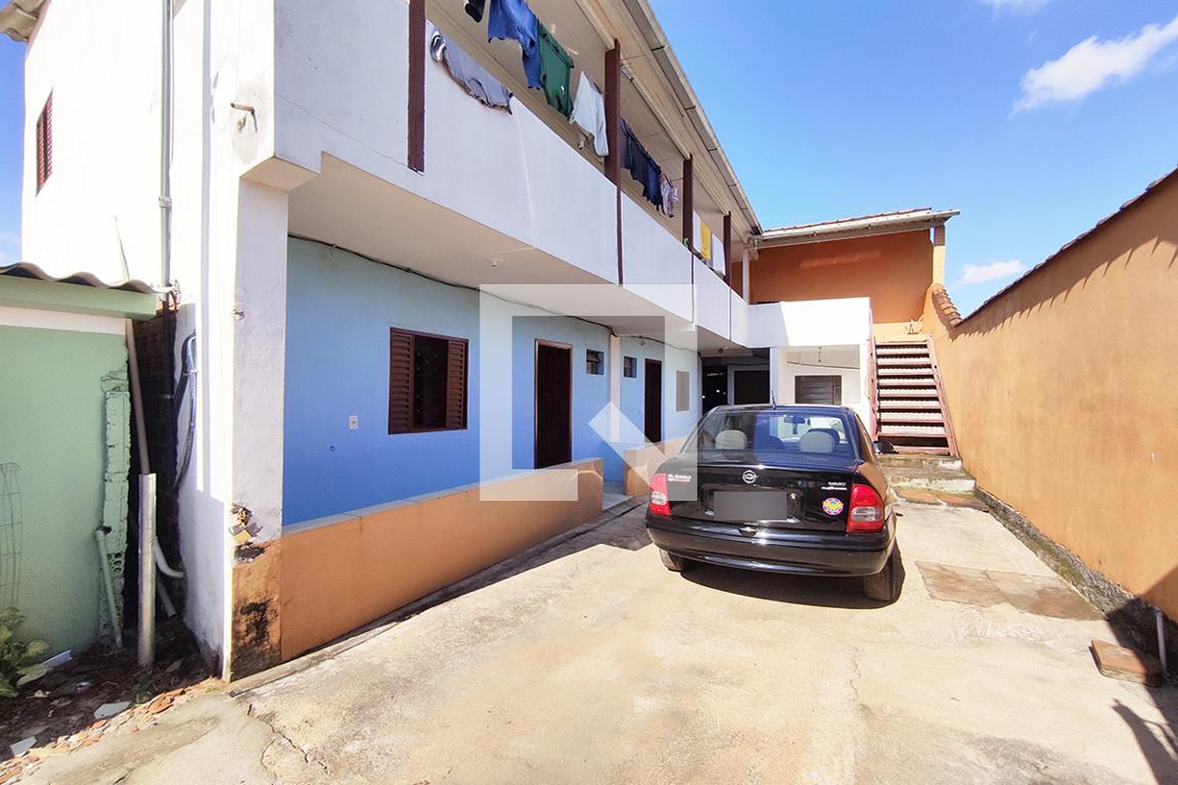 Fachada do Condomínio Condomínio em Rua Ana Neri, 34