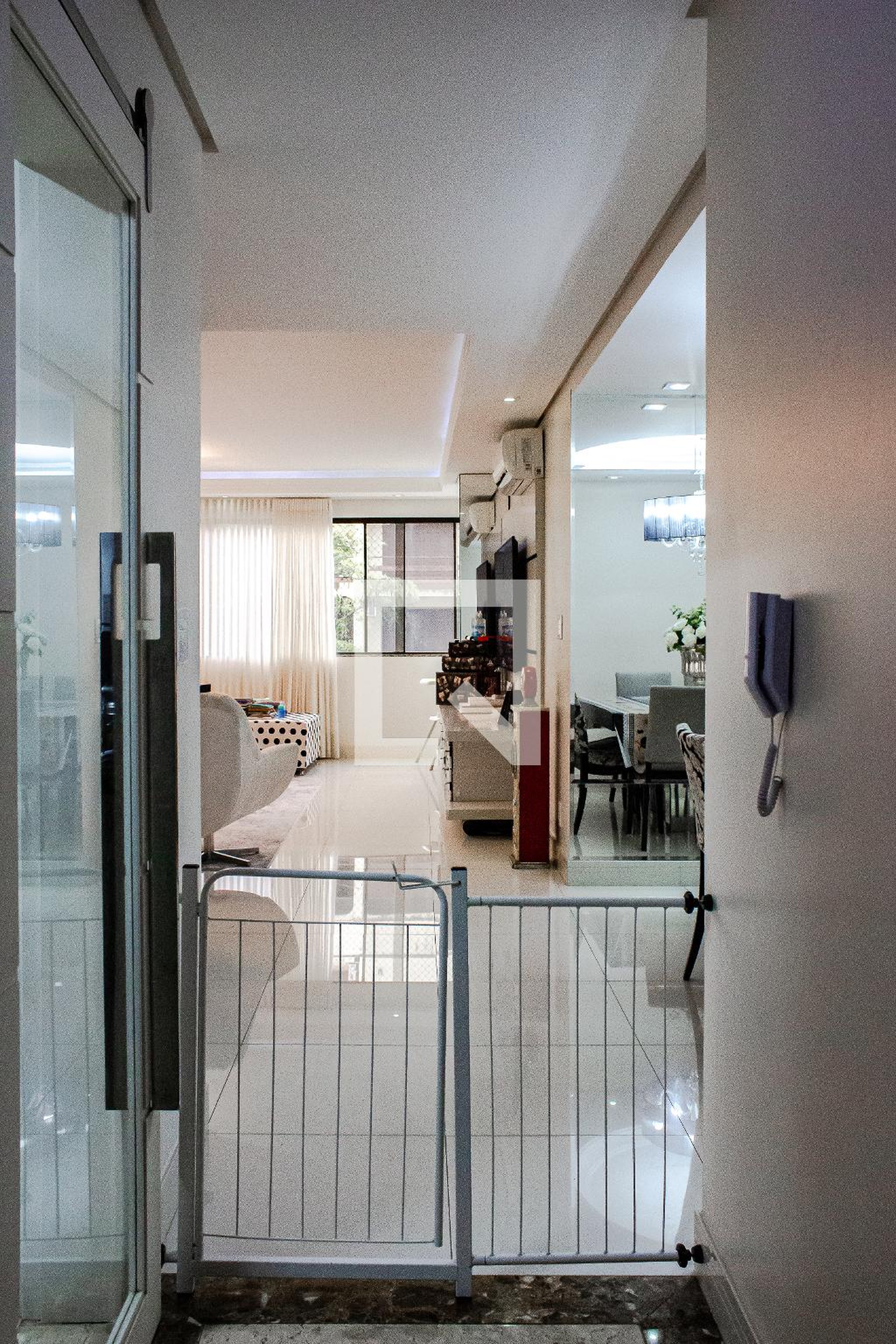 Hall de Entrada - Solar Méditerraneé