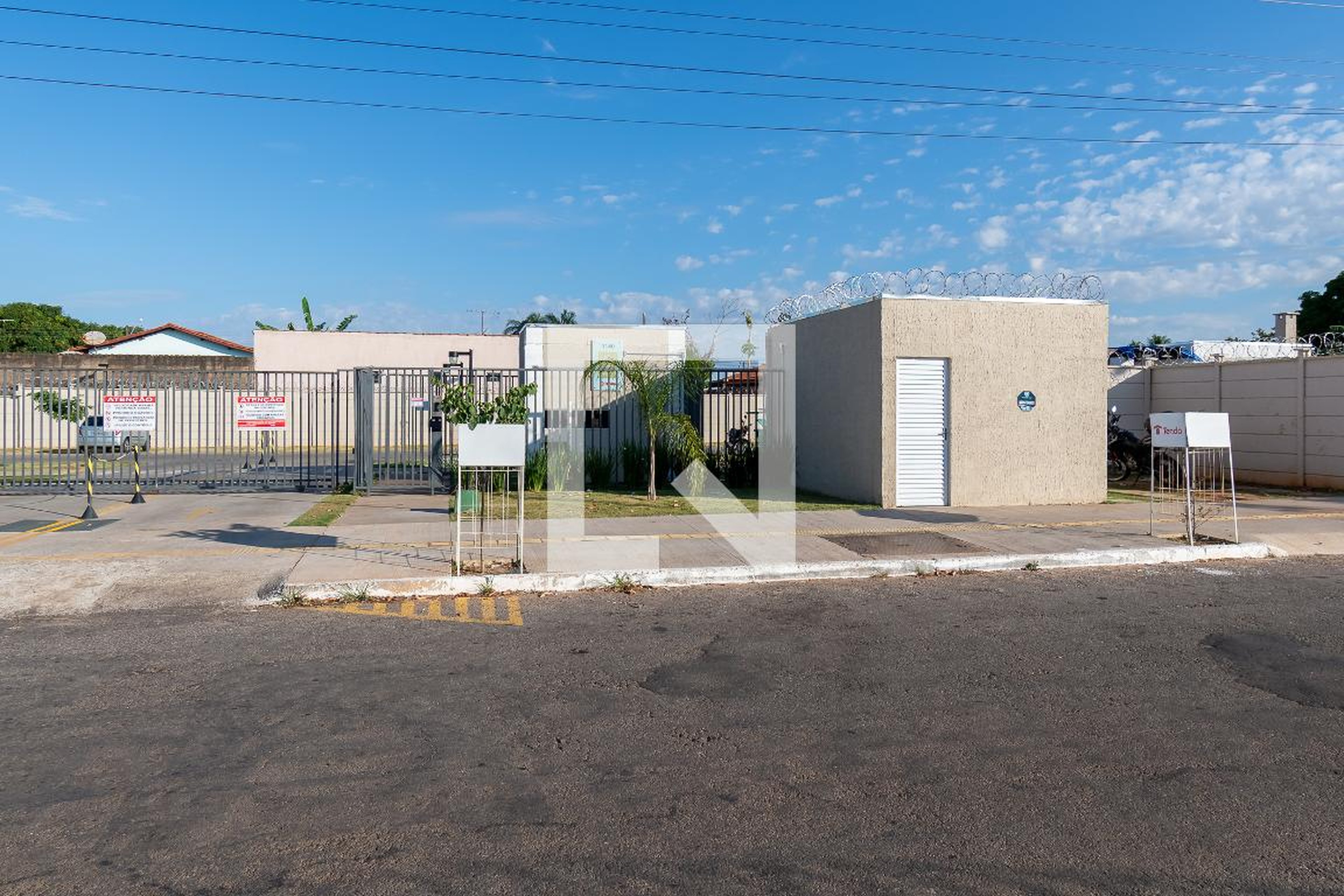 Fachada Condomínio em Avenida Center, 3