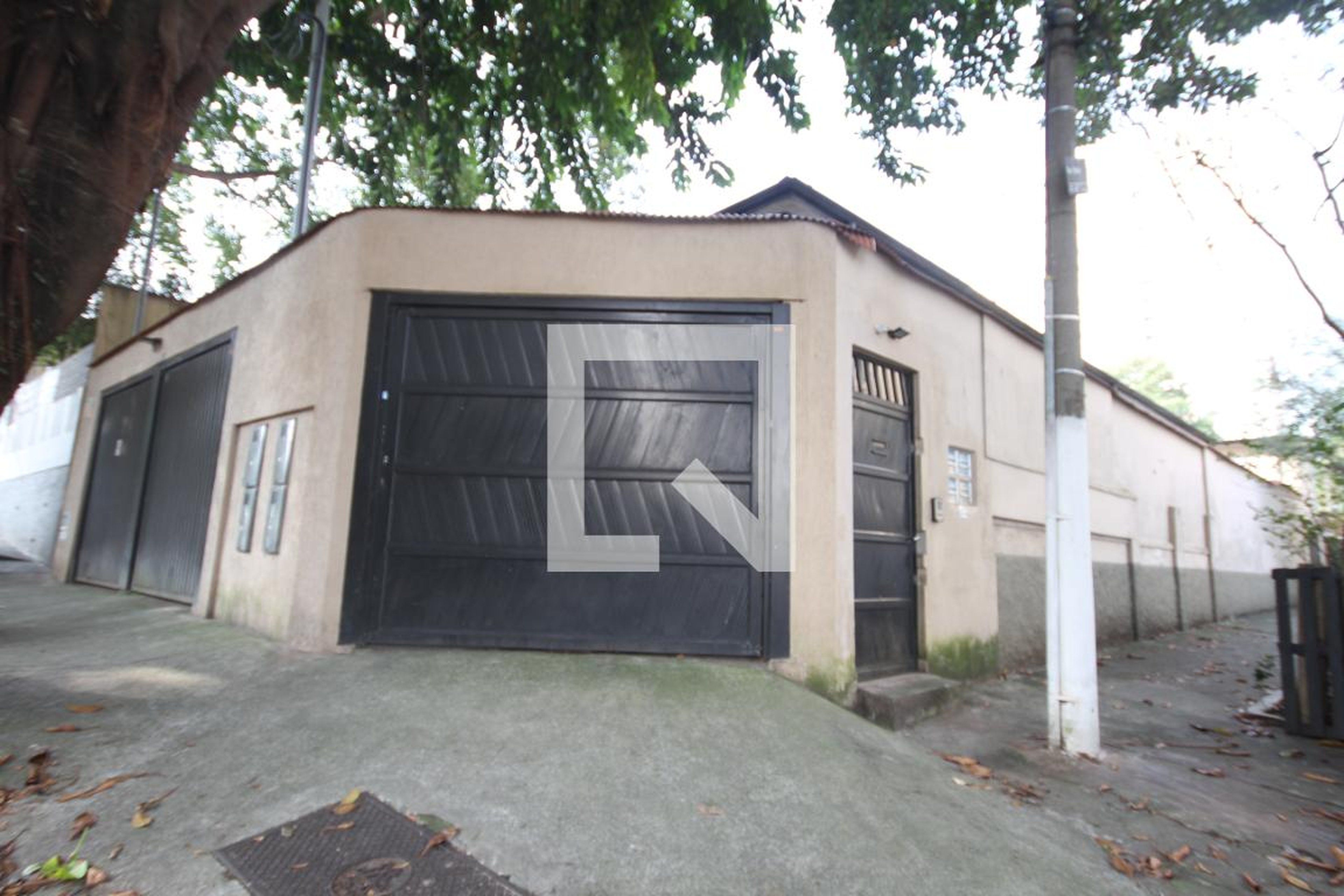 Fachada Condomínio em Rua Professor Tranquilli, 207