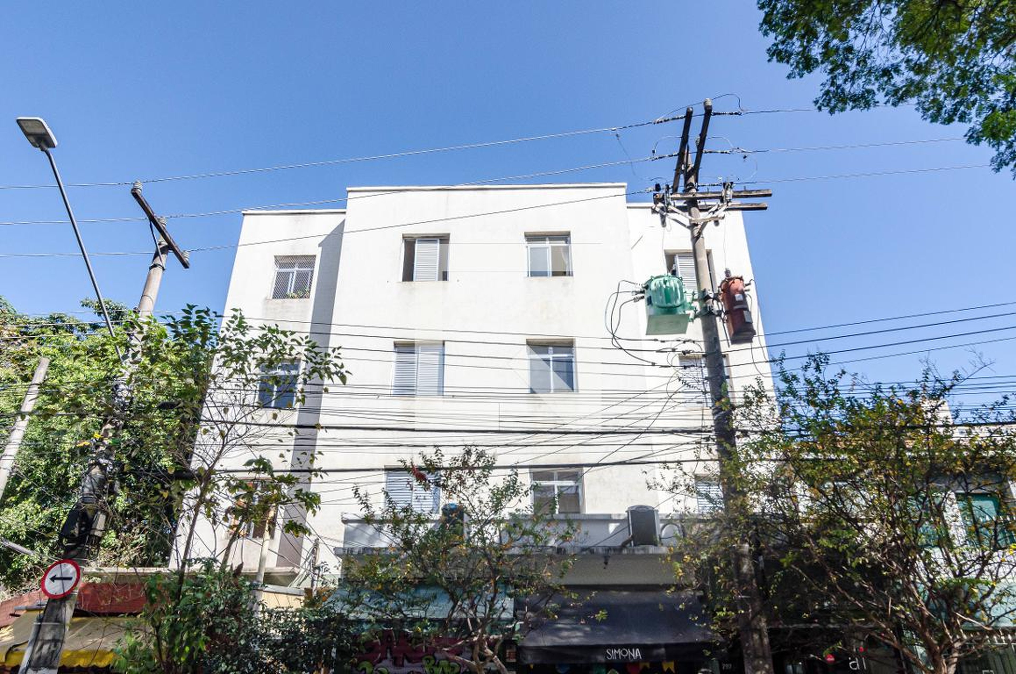 Fachada Edifício Simão Álvares