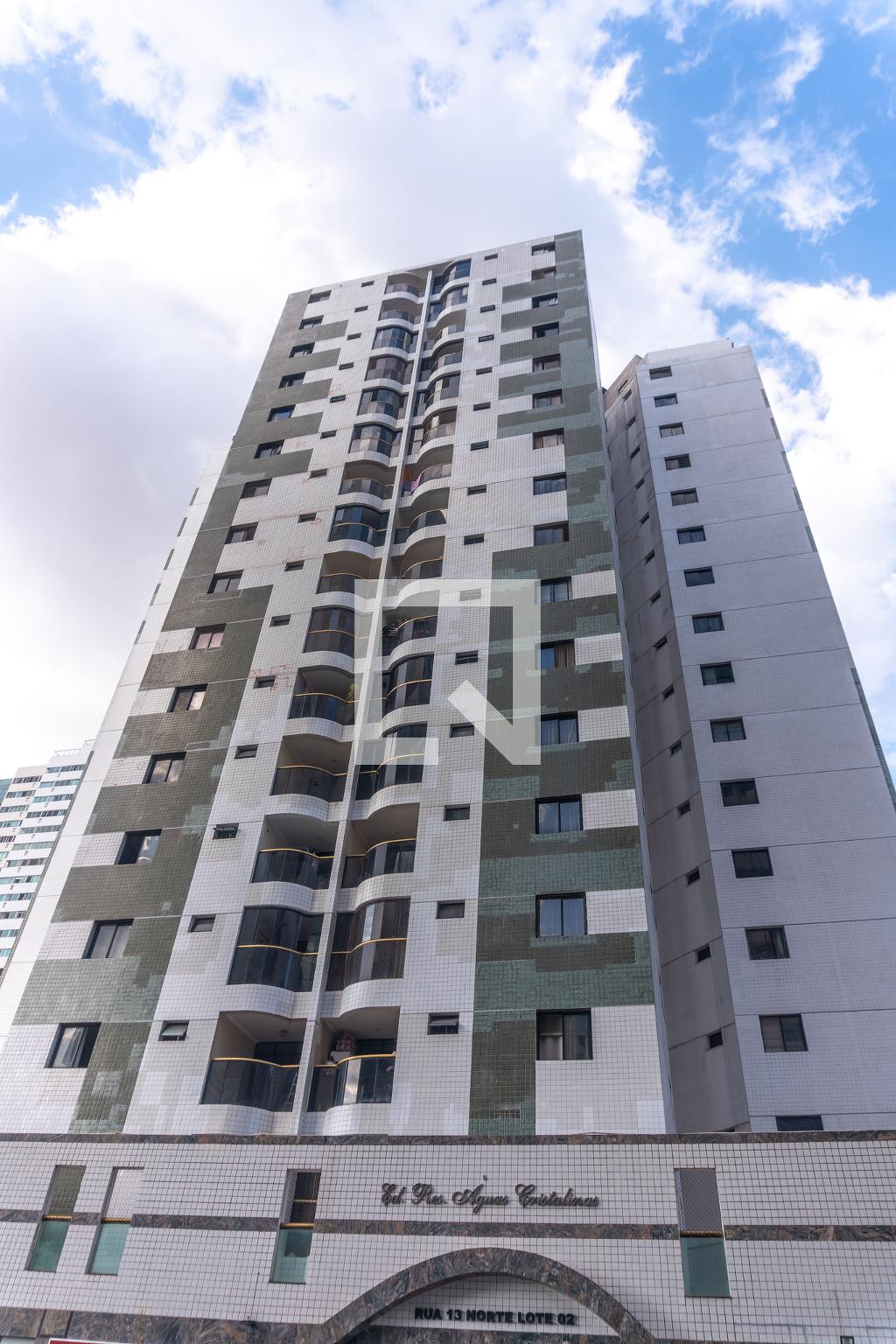 Fachada do Condomínio Condomínio Cittá Residence